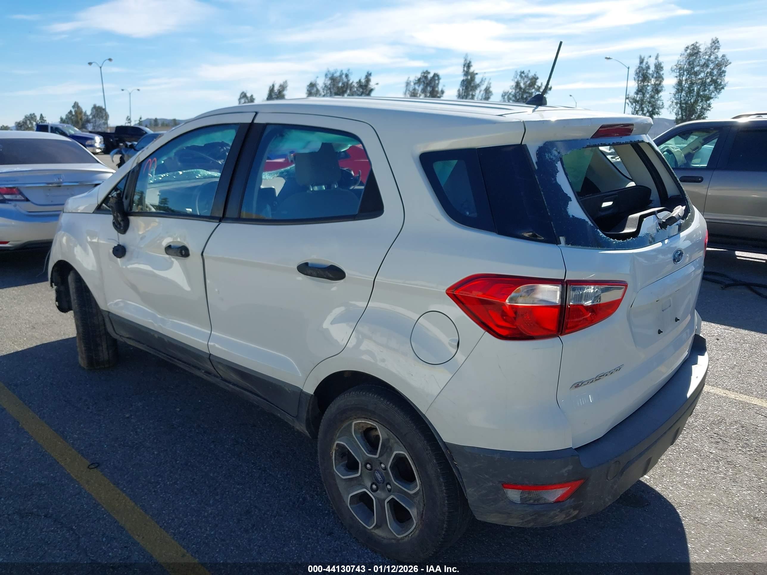FORD ECOSPORT image 3