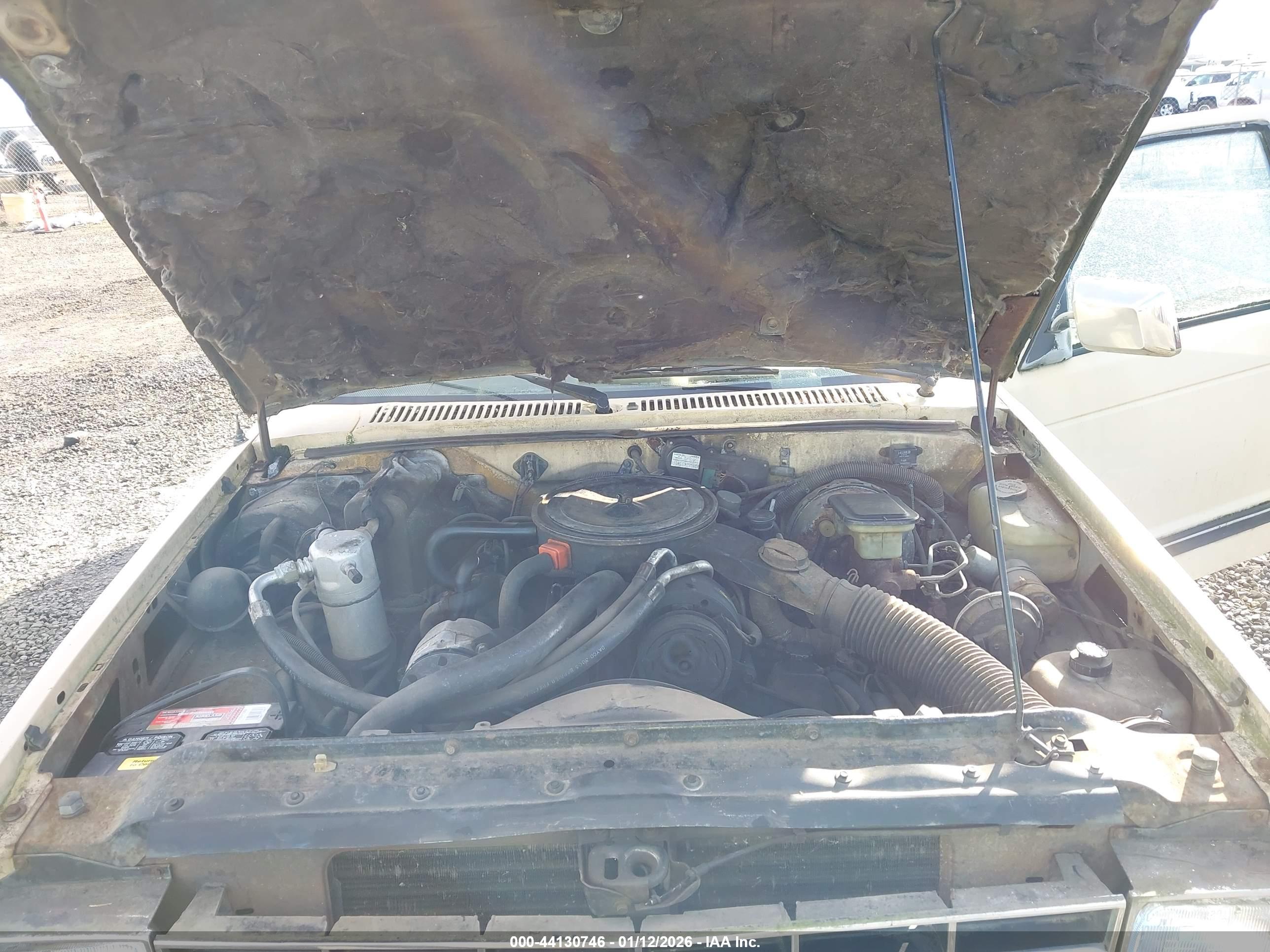 CHEVROLET S image 10