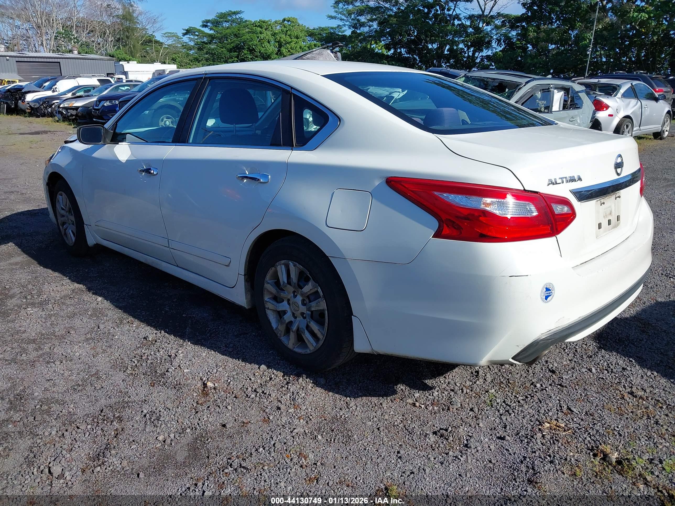 NISSAN ALTIMA image 3
