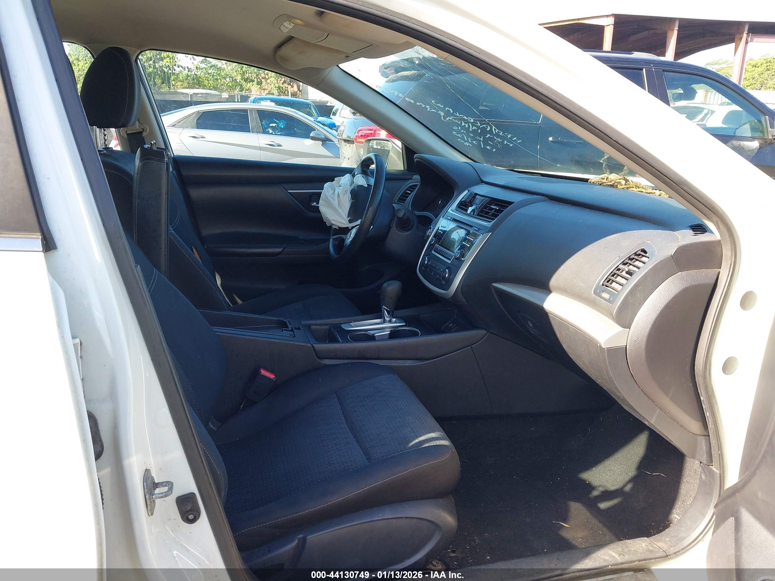 NISSAN ALTIMA image 5