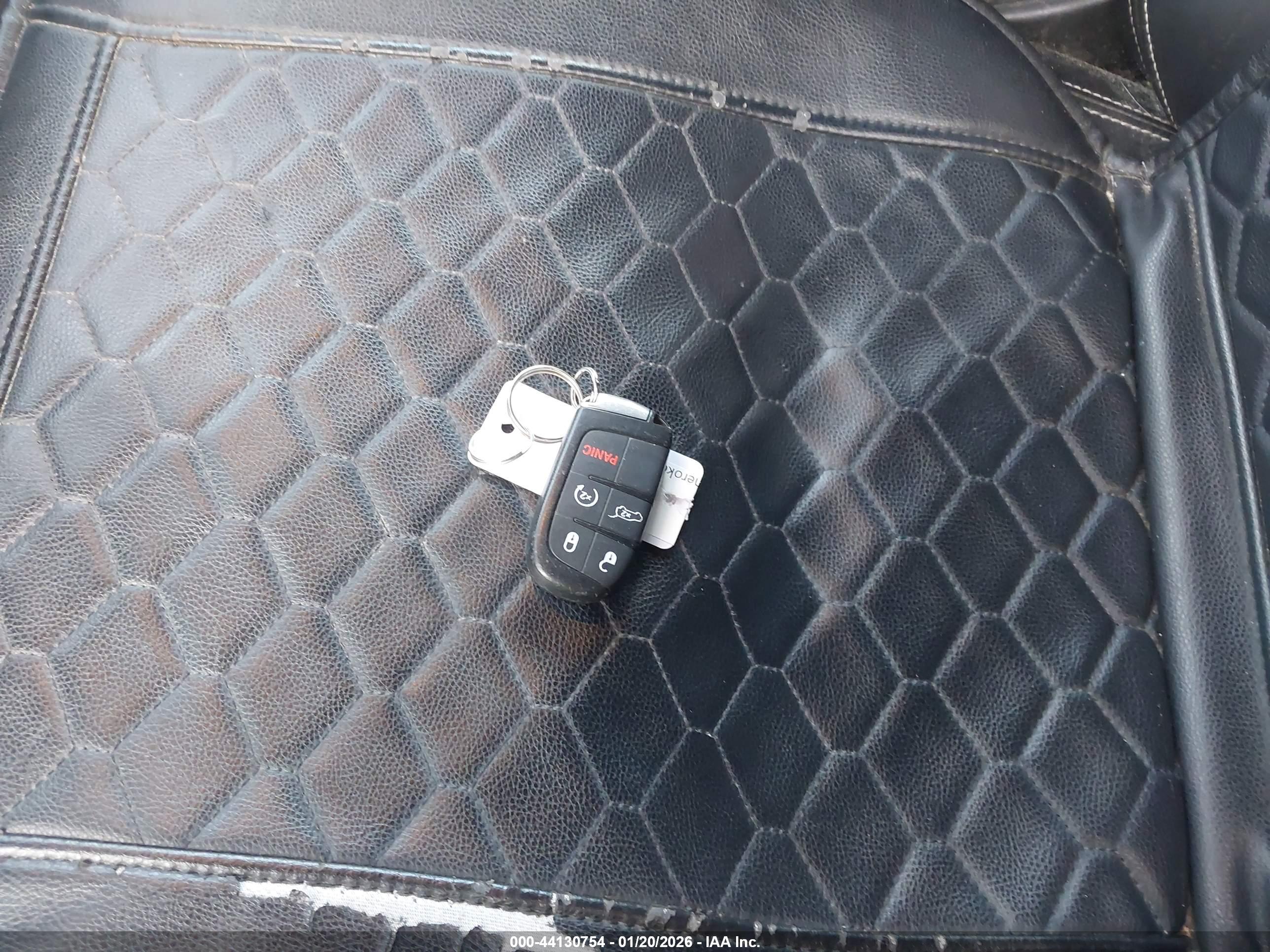JEEP GRAND image 11