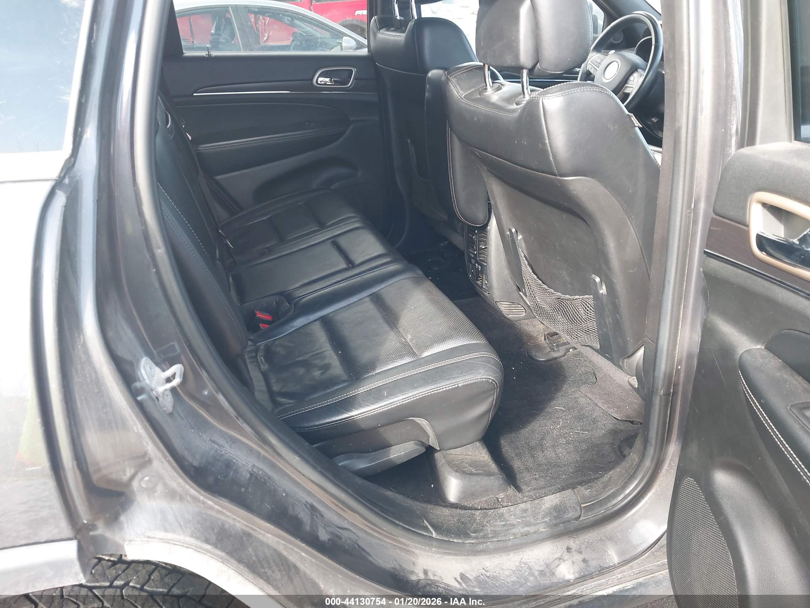 JEEP GRAND image 8