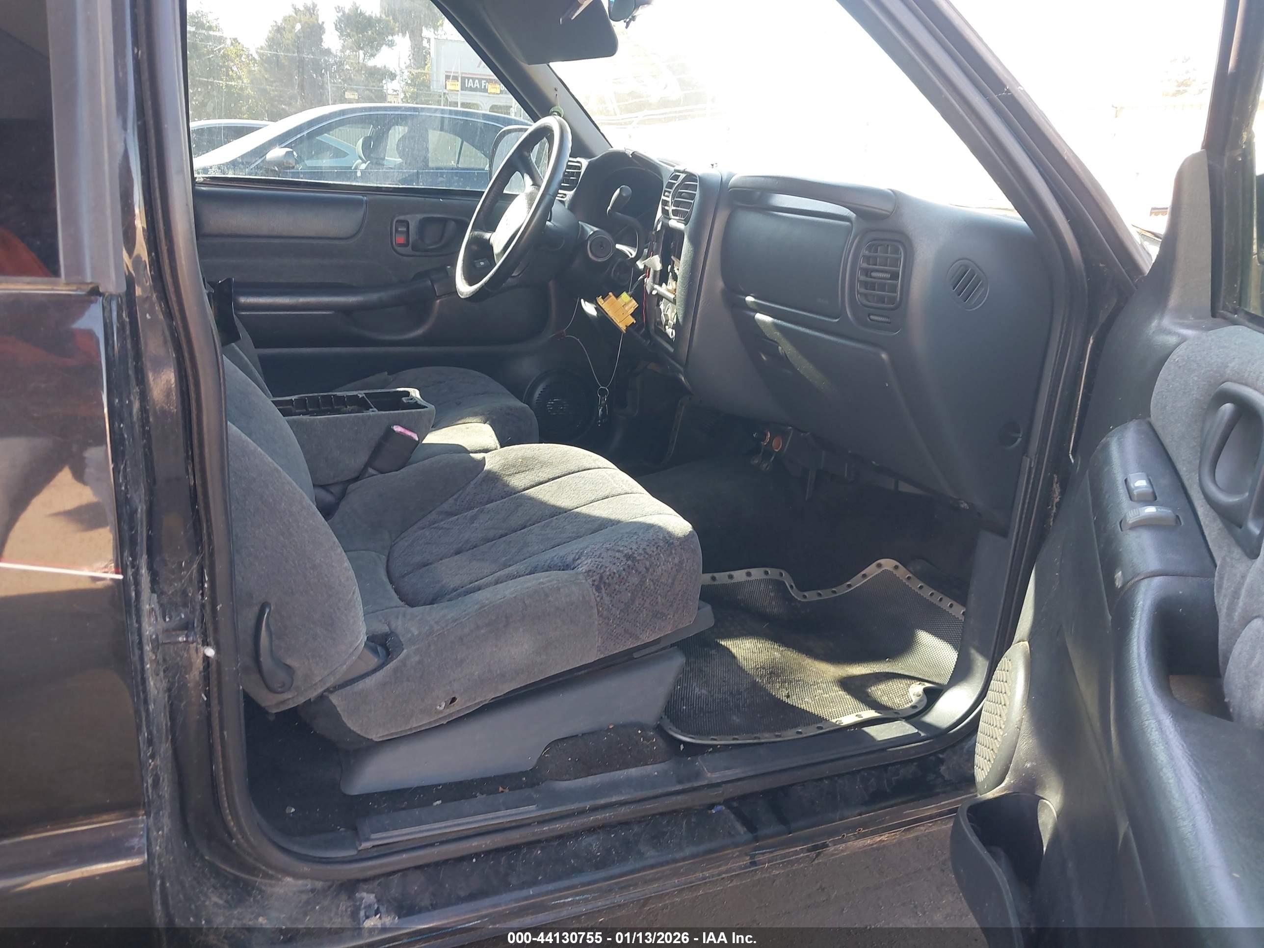 GMC SONOMA image 5
