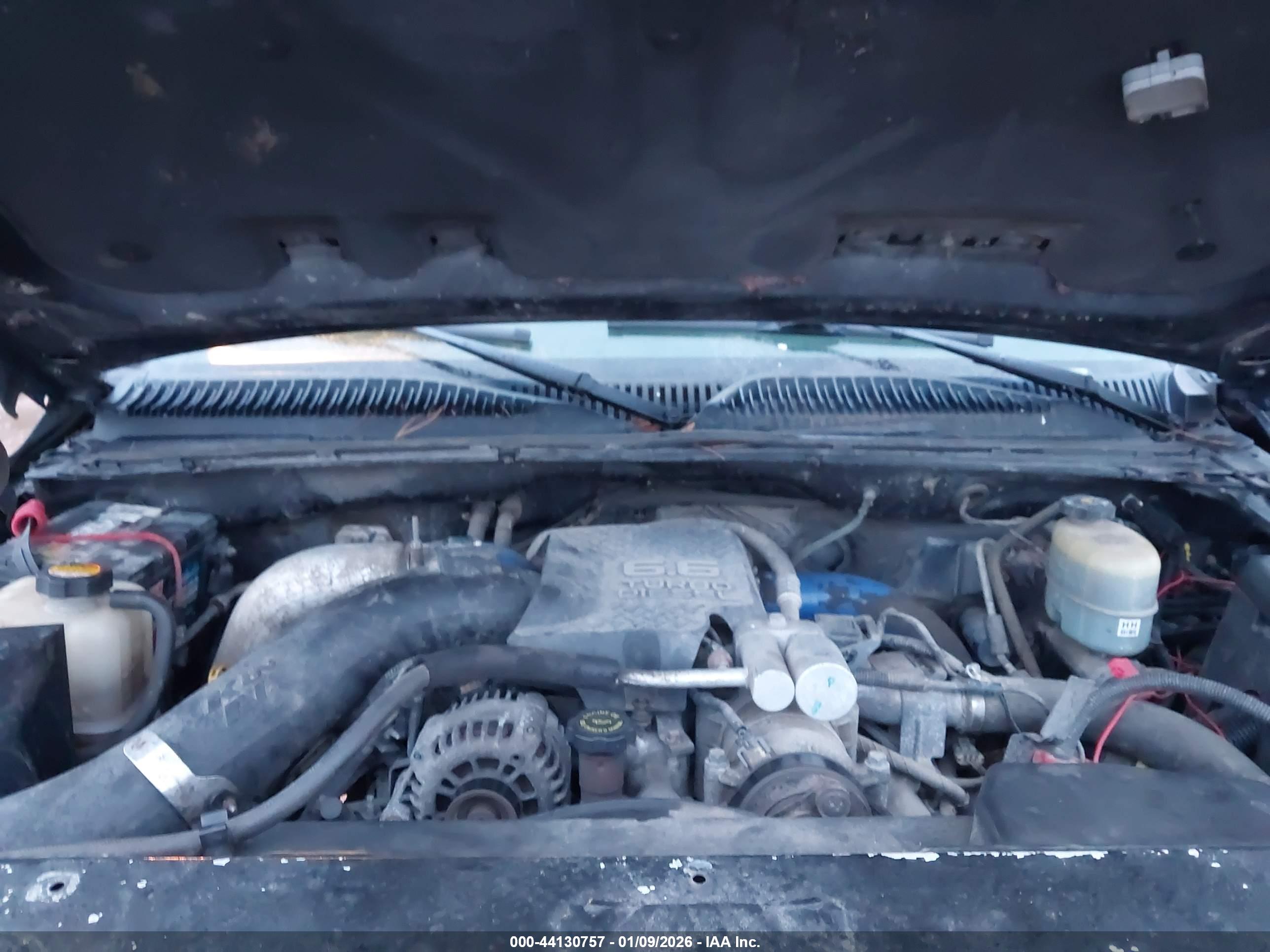 CHEVROLET SILVERADO image 10