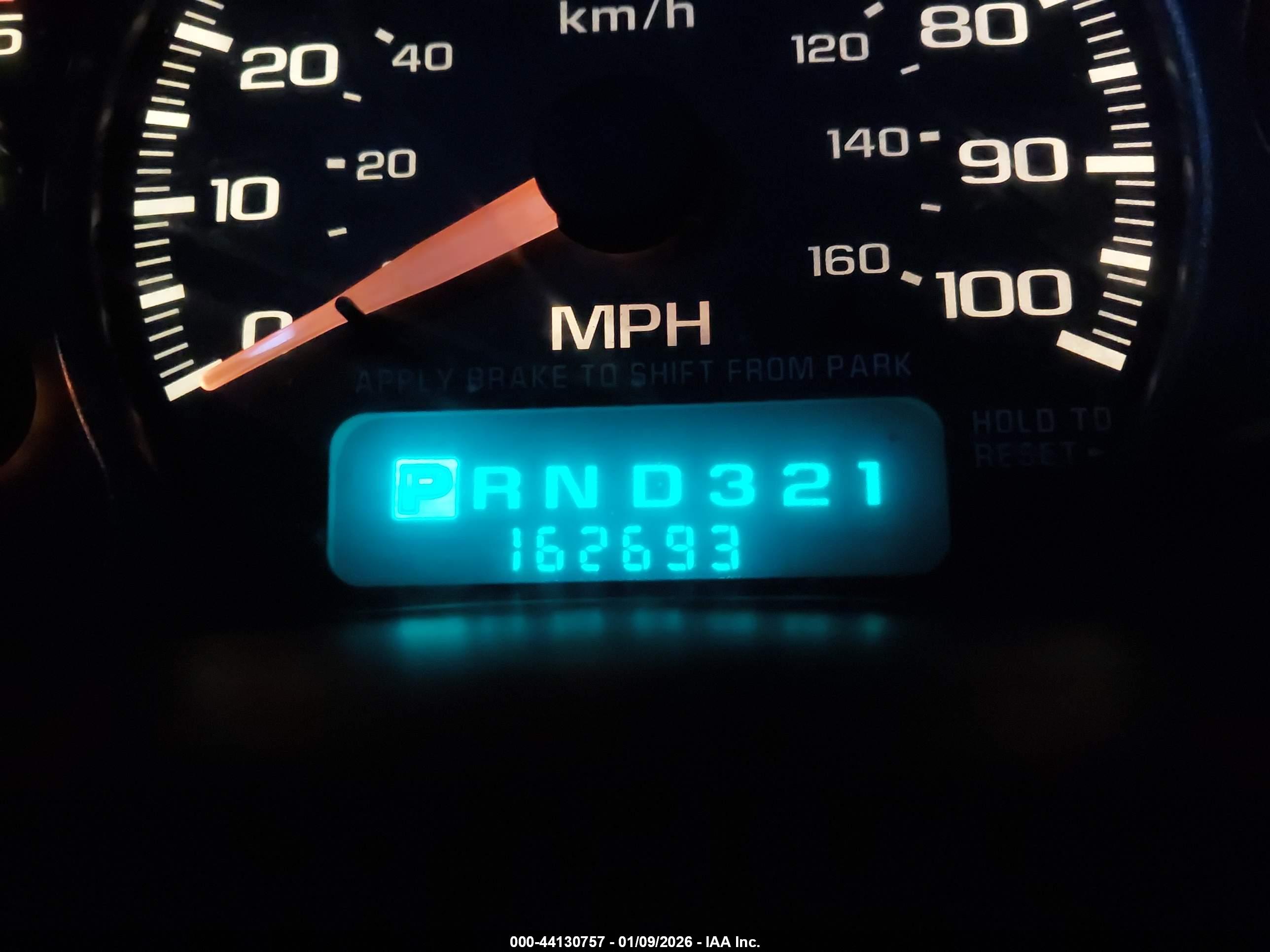 CHEVROLET SILVERADO image 7