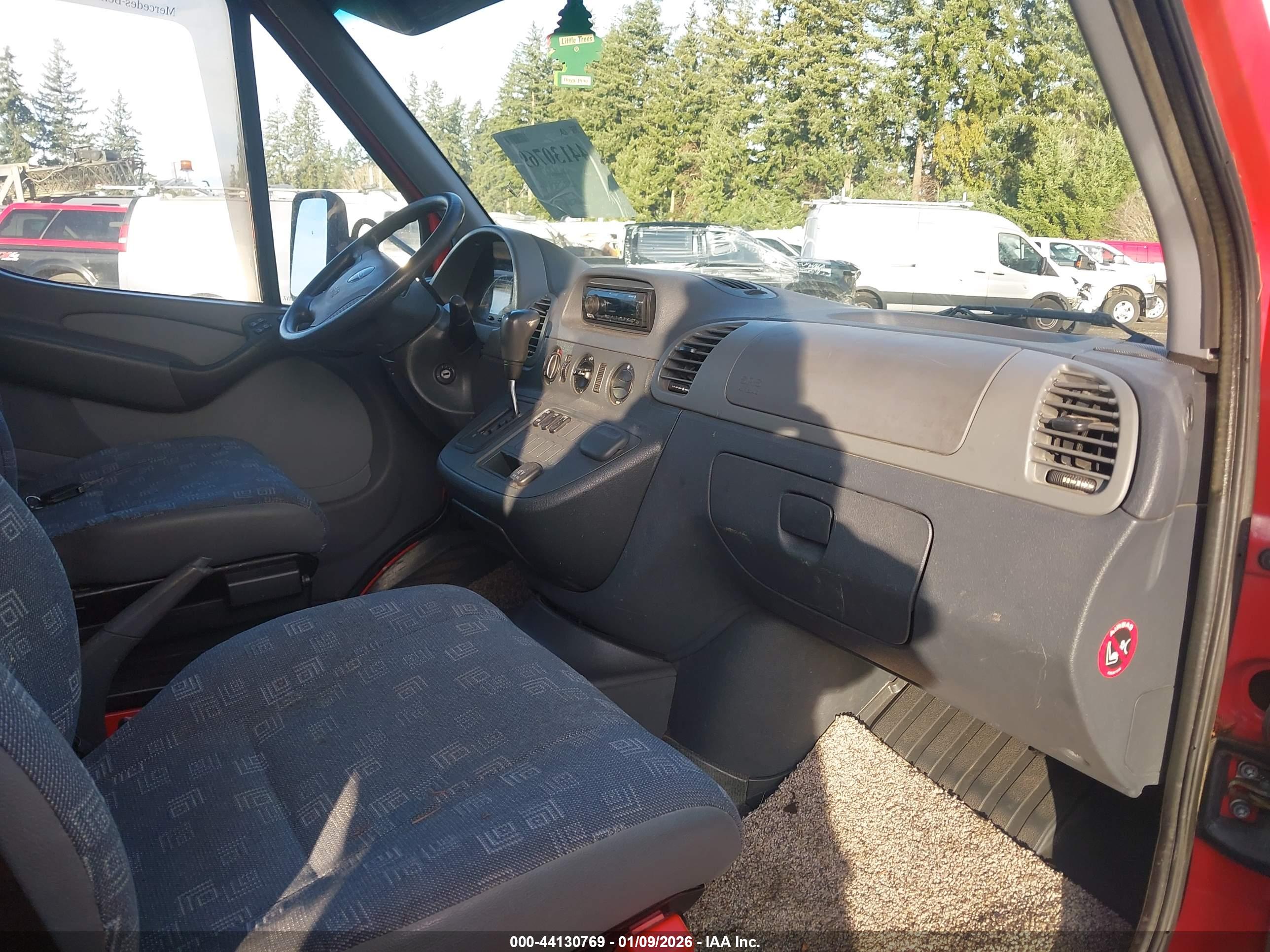 DODGE SPRINTER image 5
