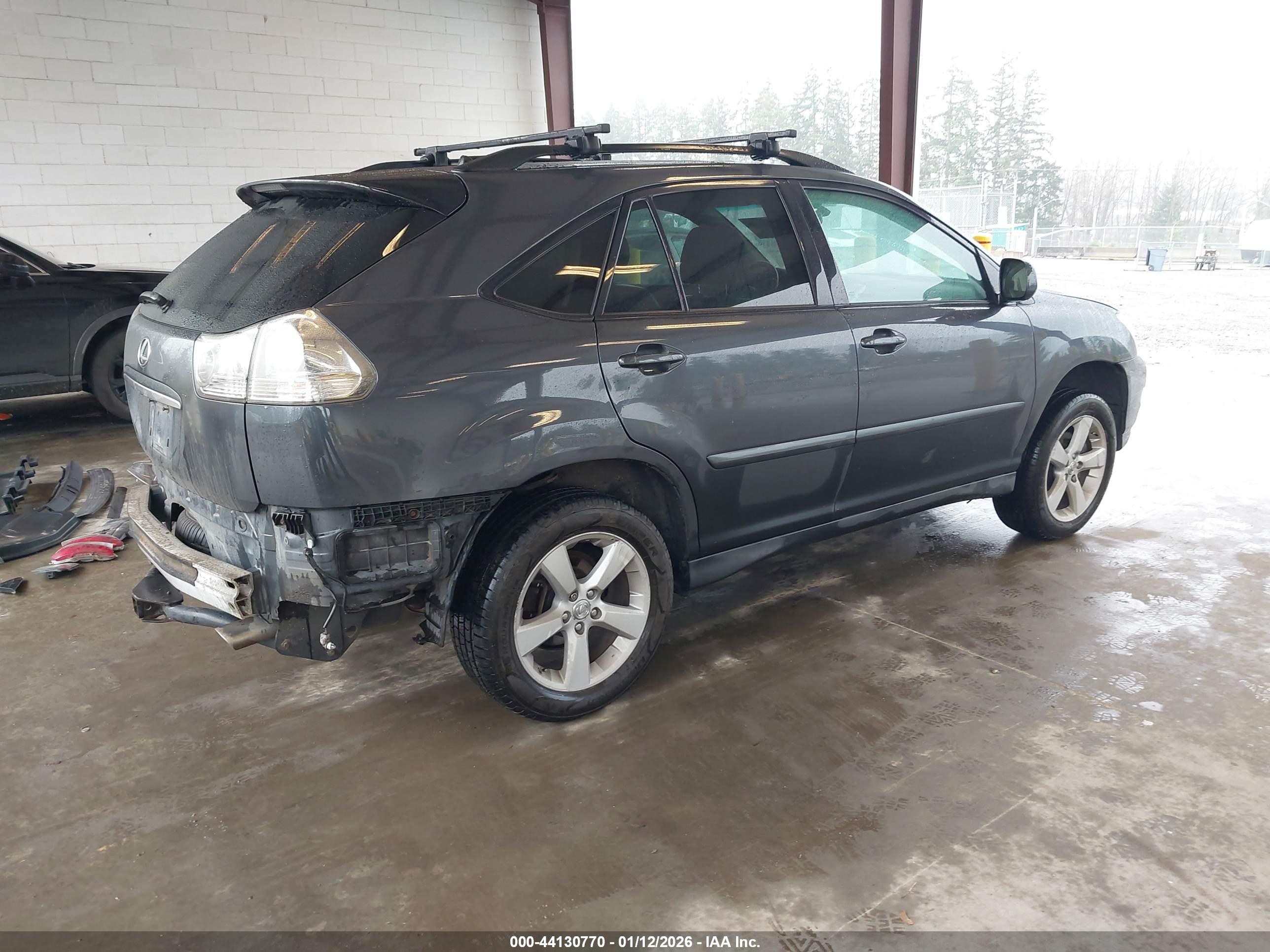 LEXUS RX image 4