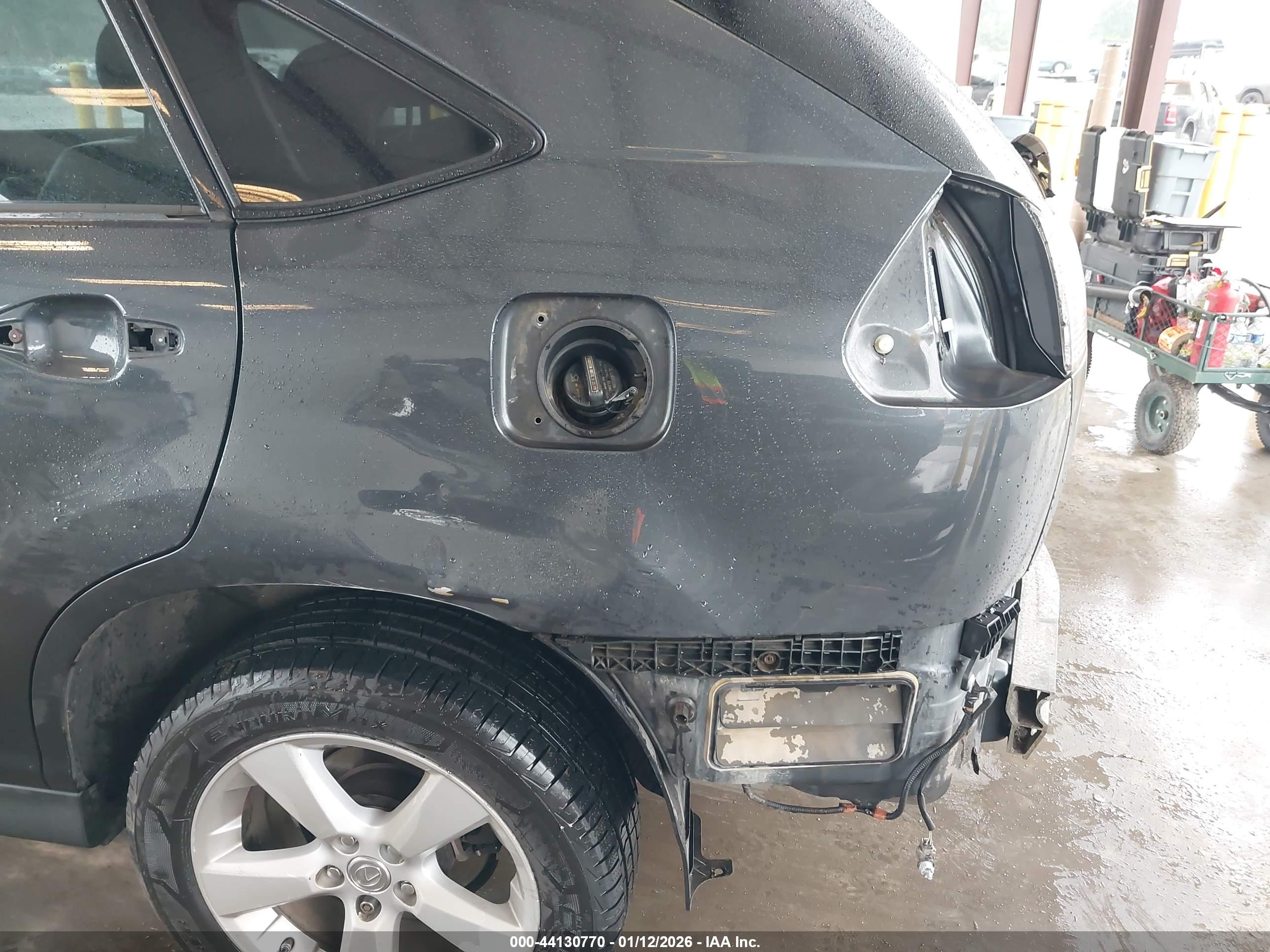 LEXUS RX image 6