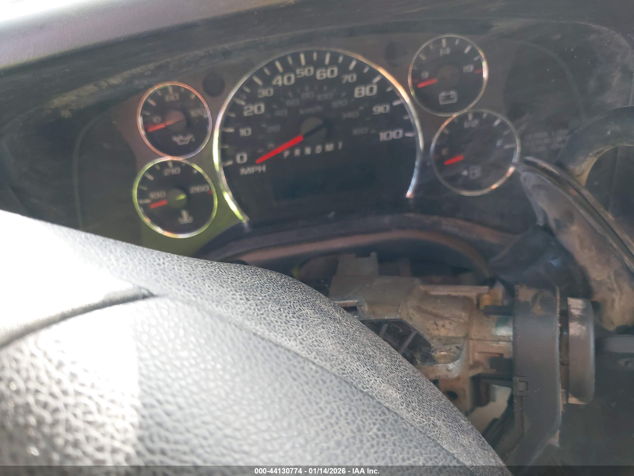 CHEVROLET EXPRESS image 7