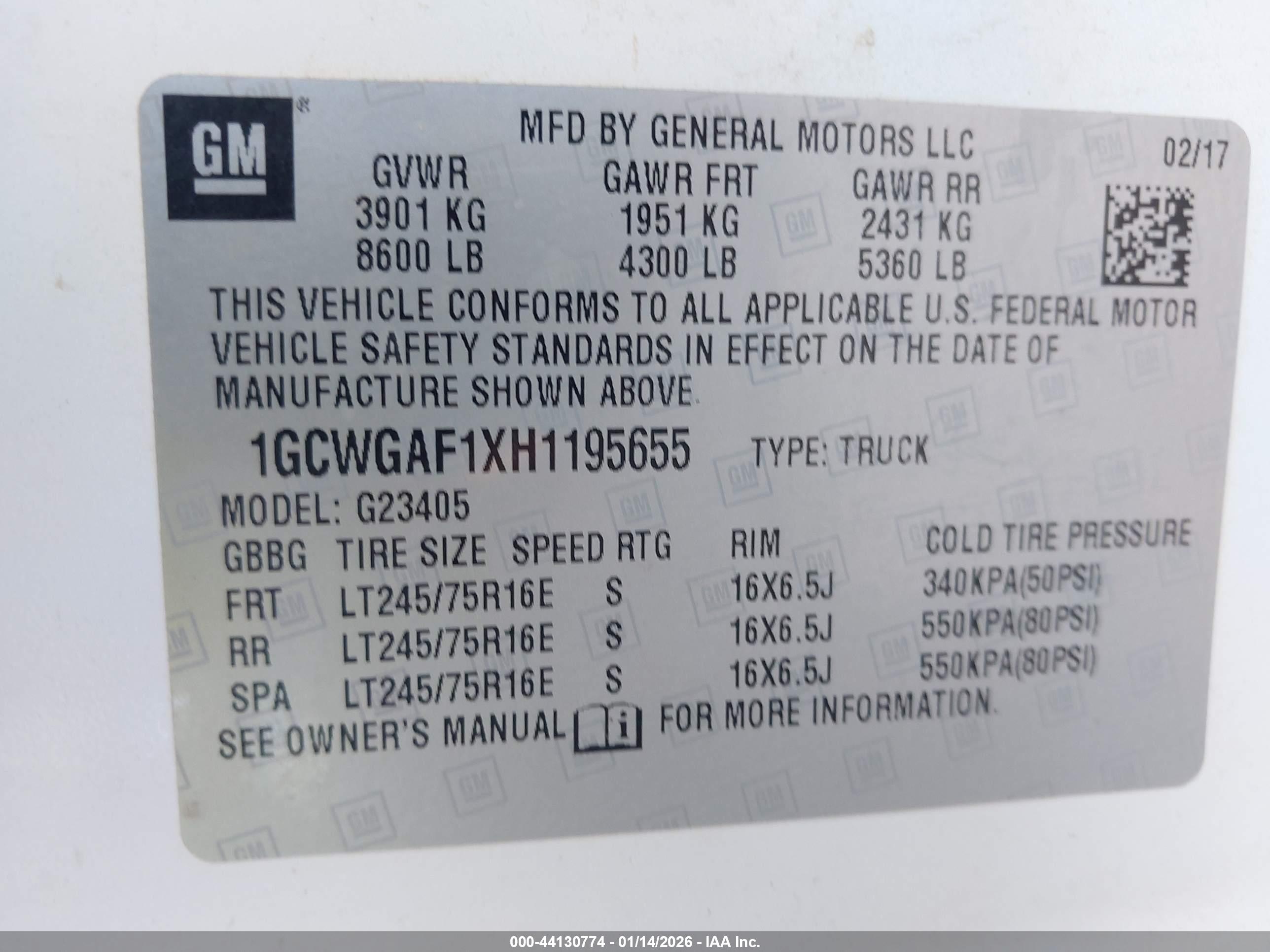 CHEVROLET EXPRESS image 9
