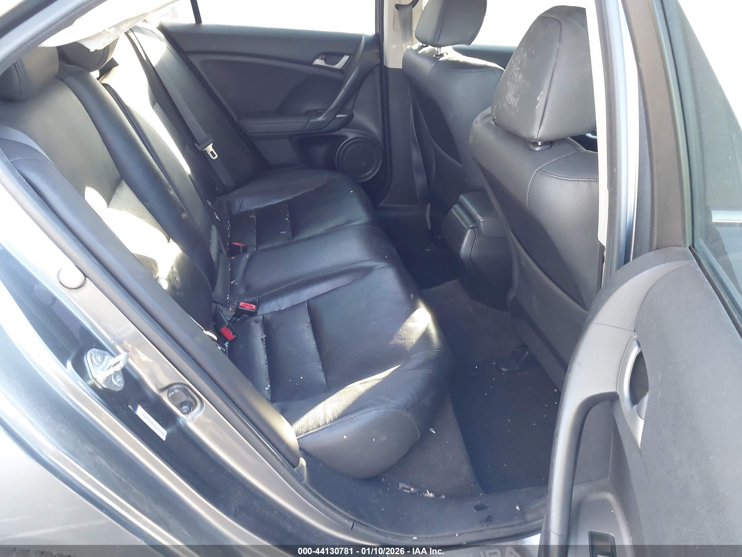 ACURA TSX image 8