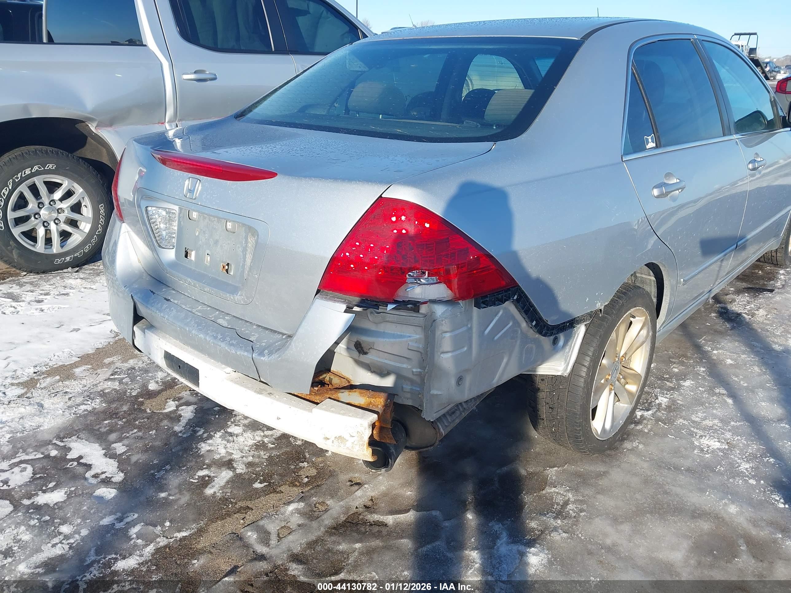 HONDA ACCORD image 6