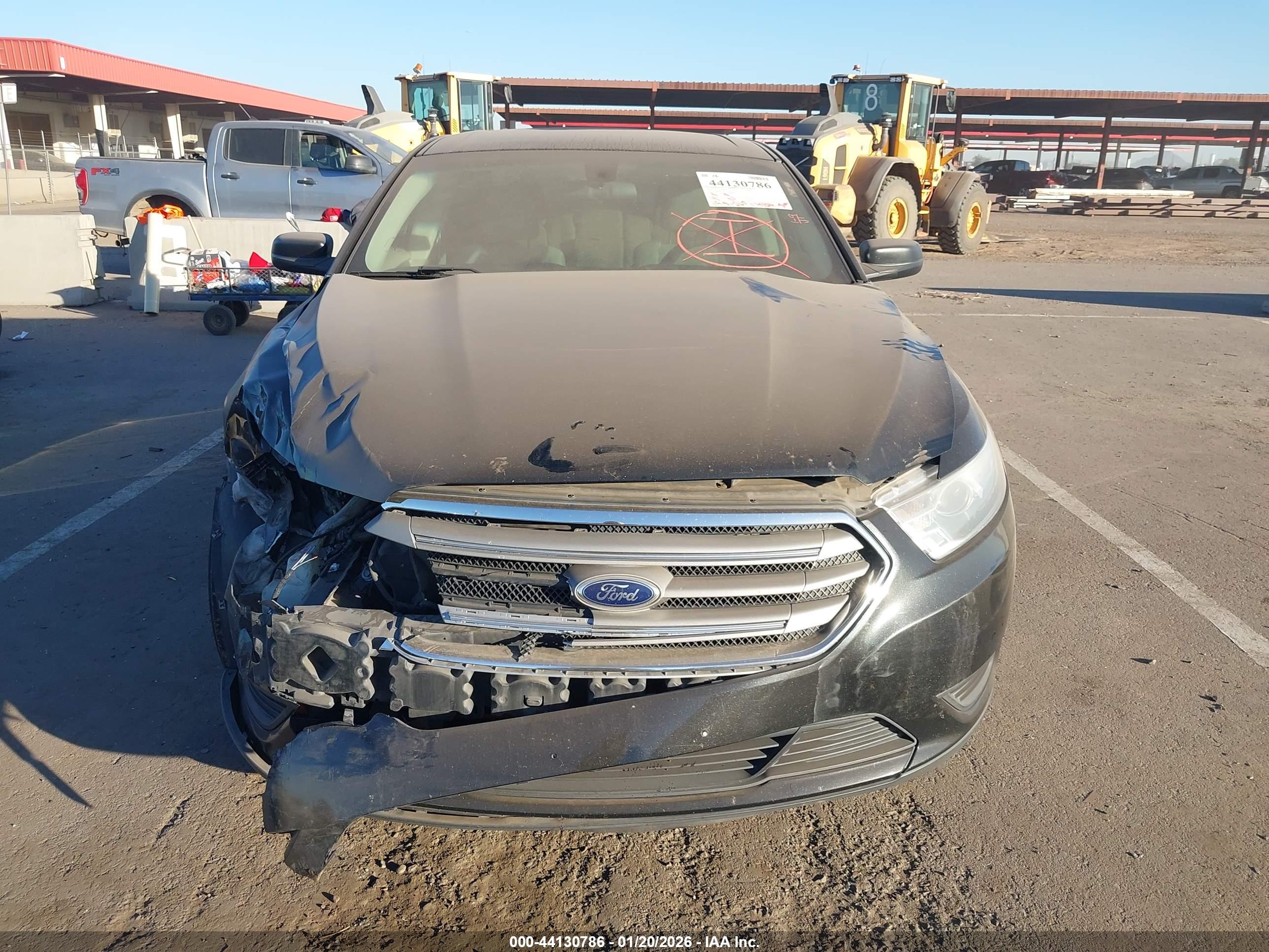 FORD TAURUS image 6