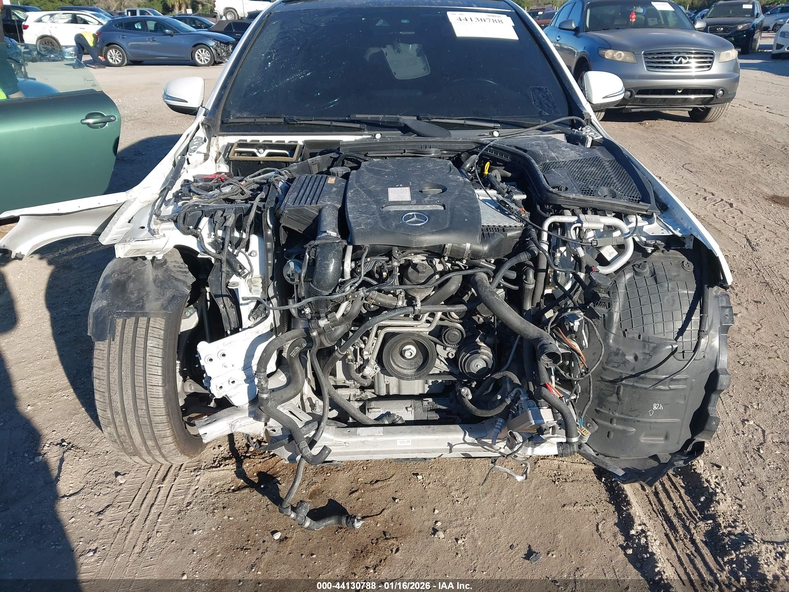 MERCEDES-BENZ C image 10
