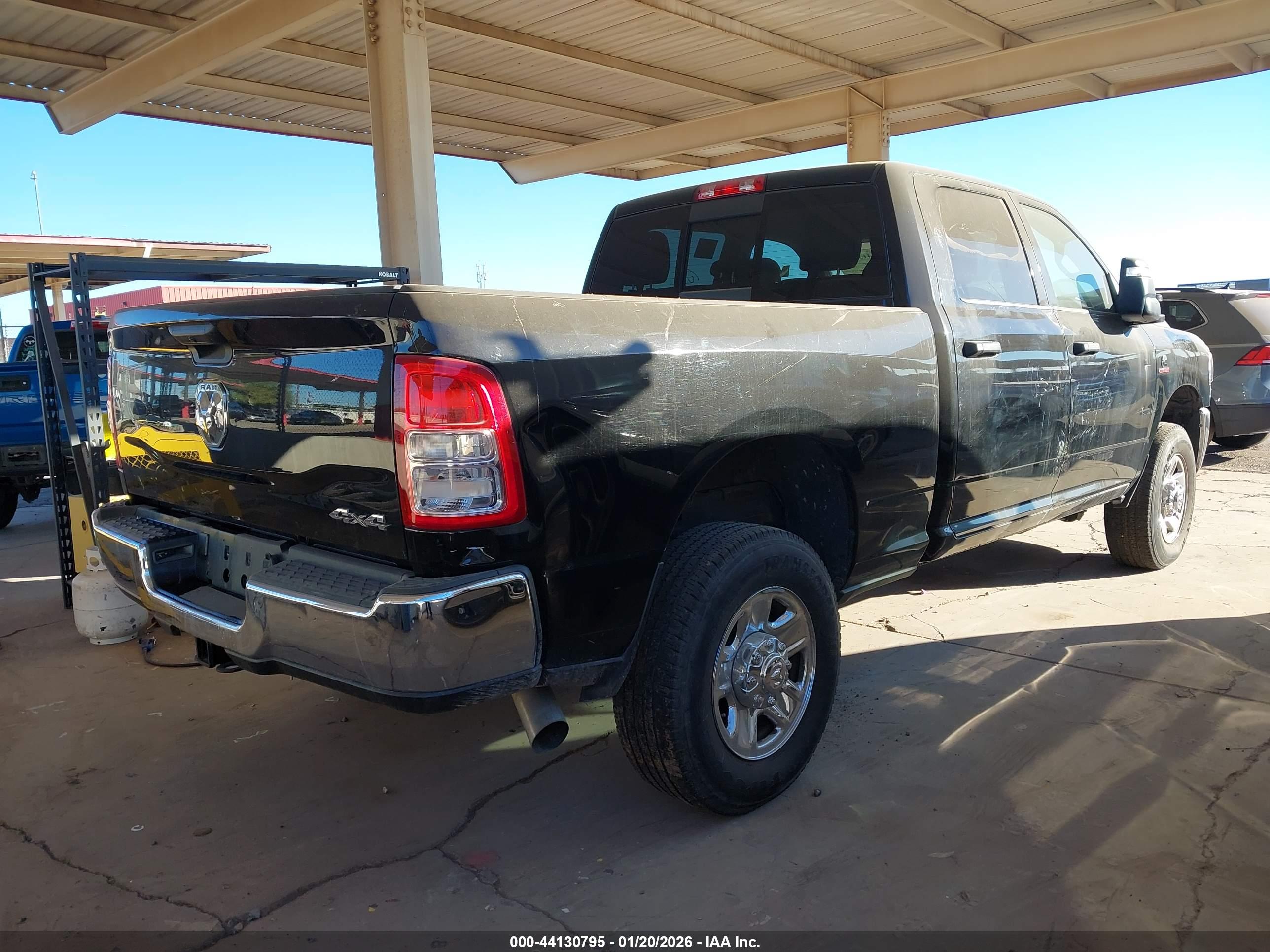 RAM 2500 image 4