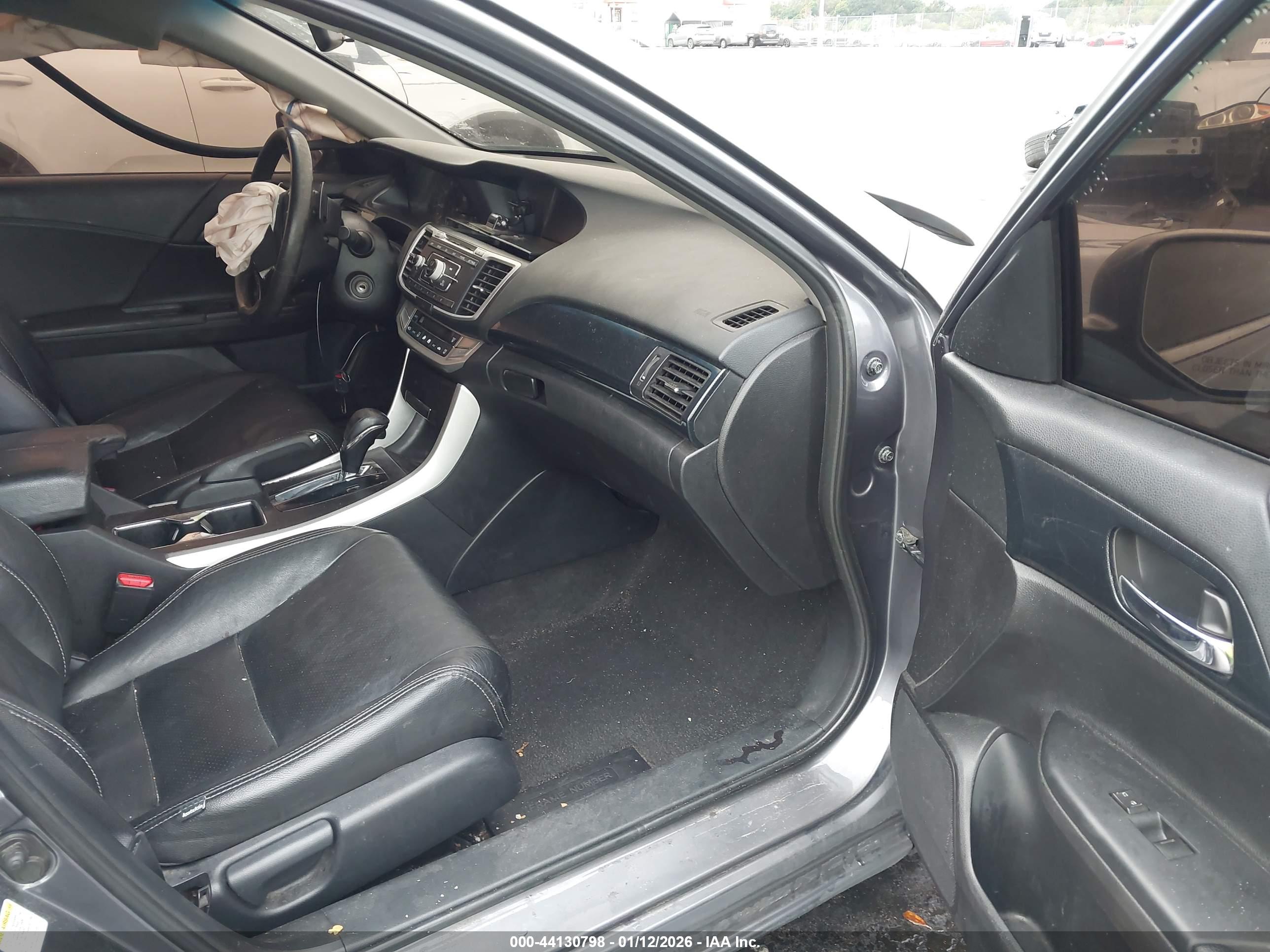 HONDA ACCORD image 5