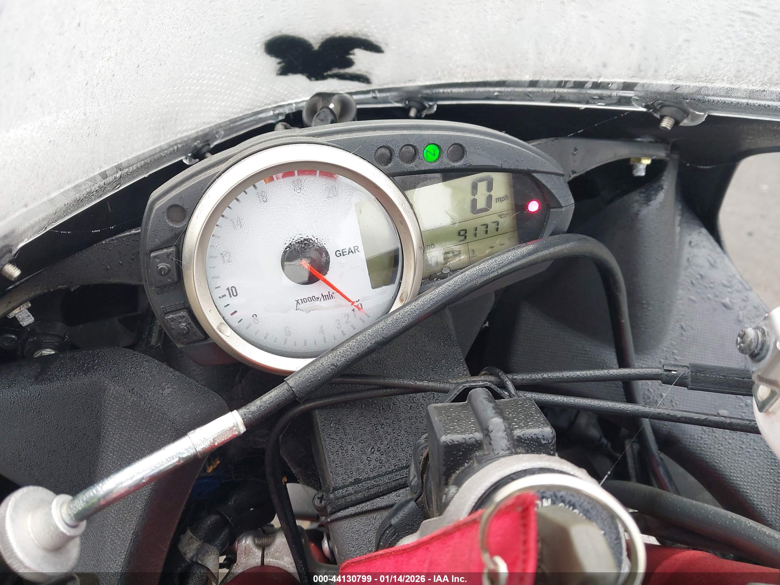 KAWASAKI ZX600 image 7
