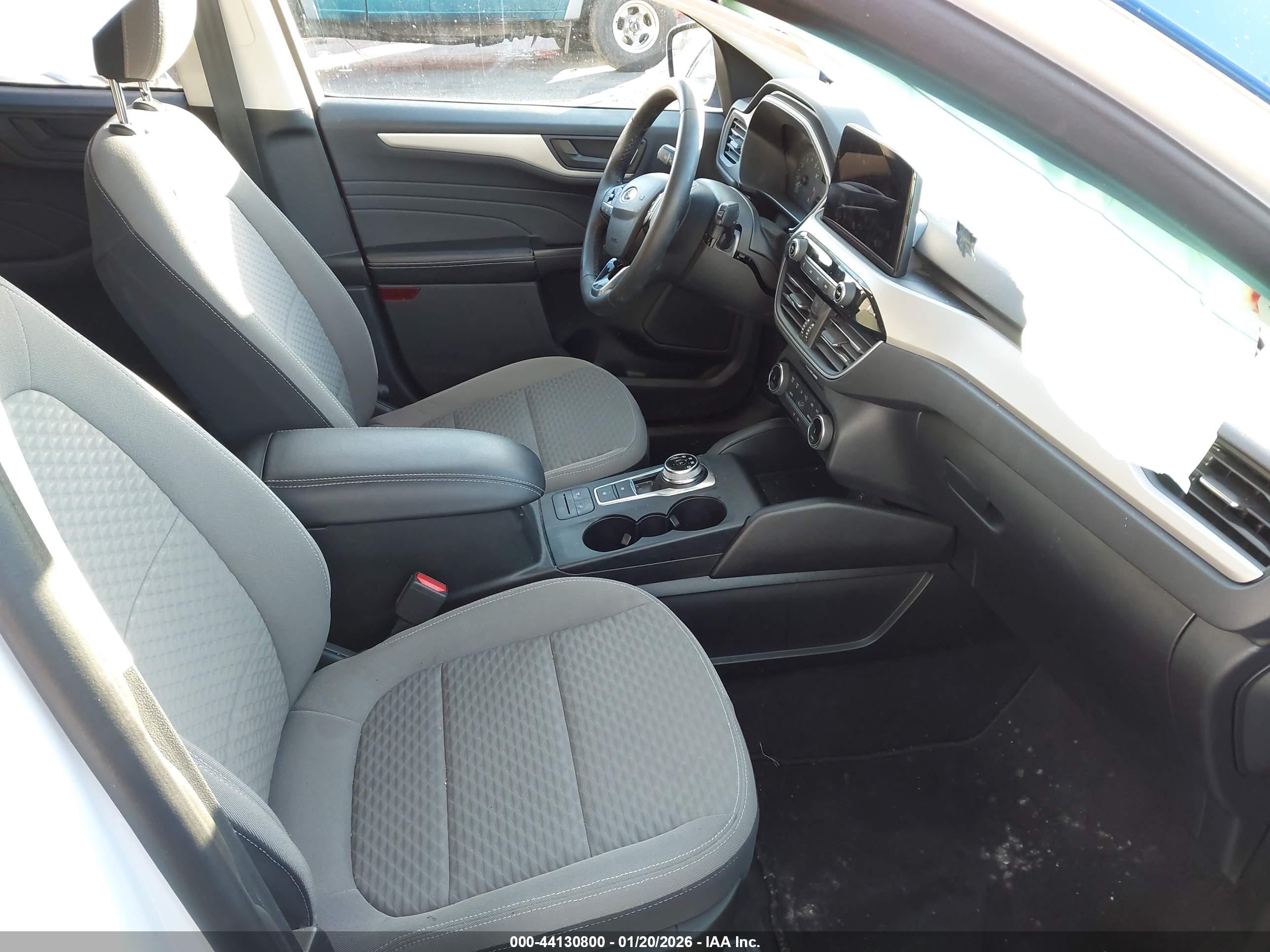 FORD ESCAPE image 5