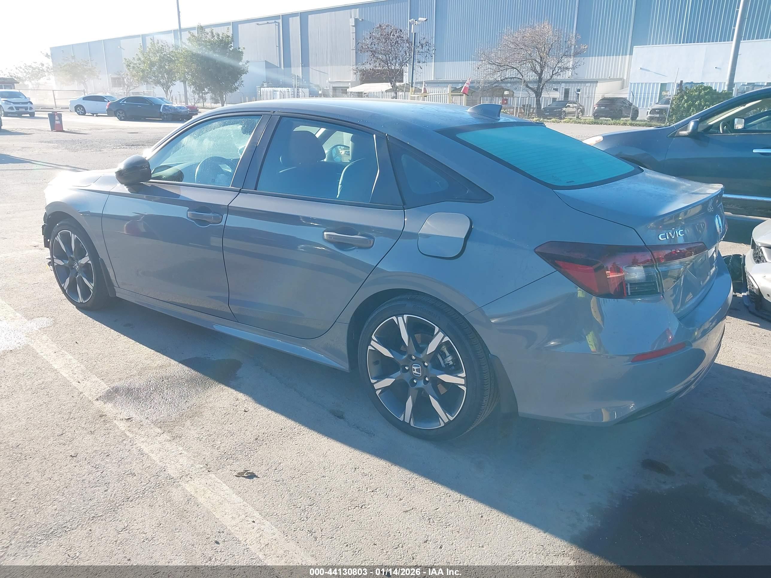 HONDA CIVIC image 3