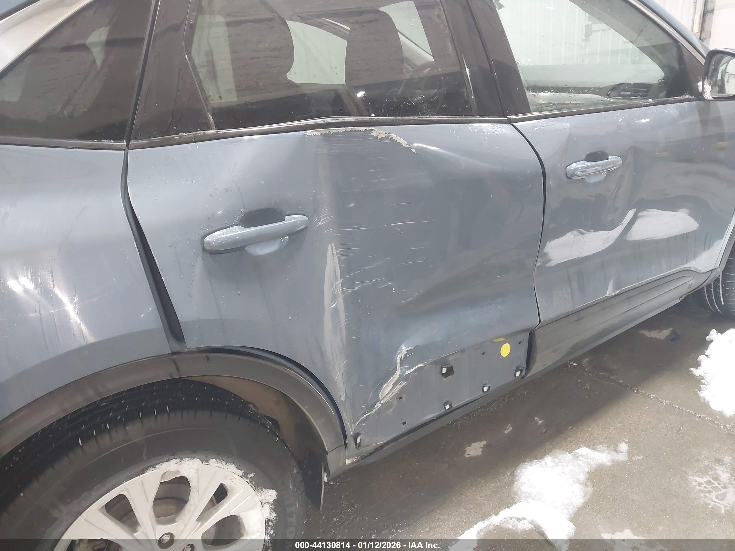 FORD ESCAPE image 6