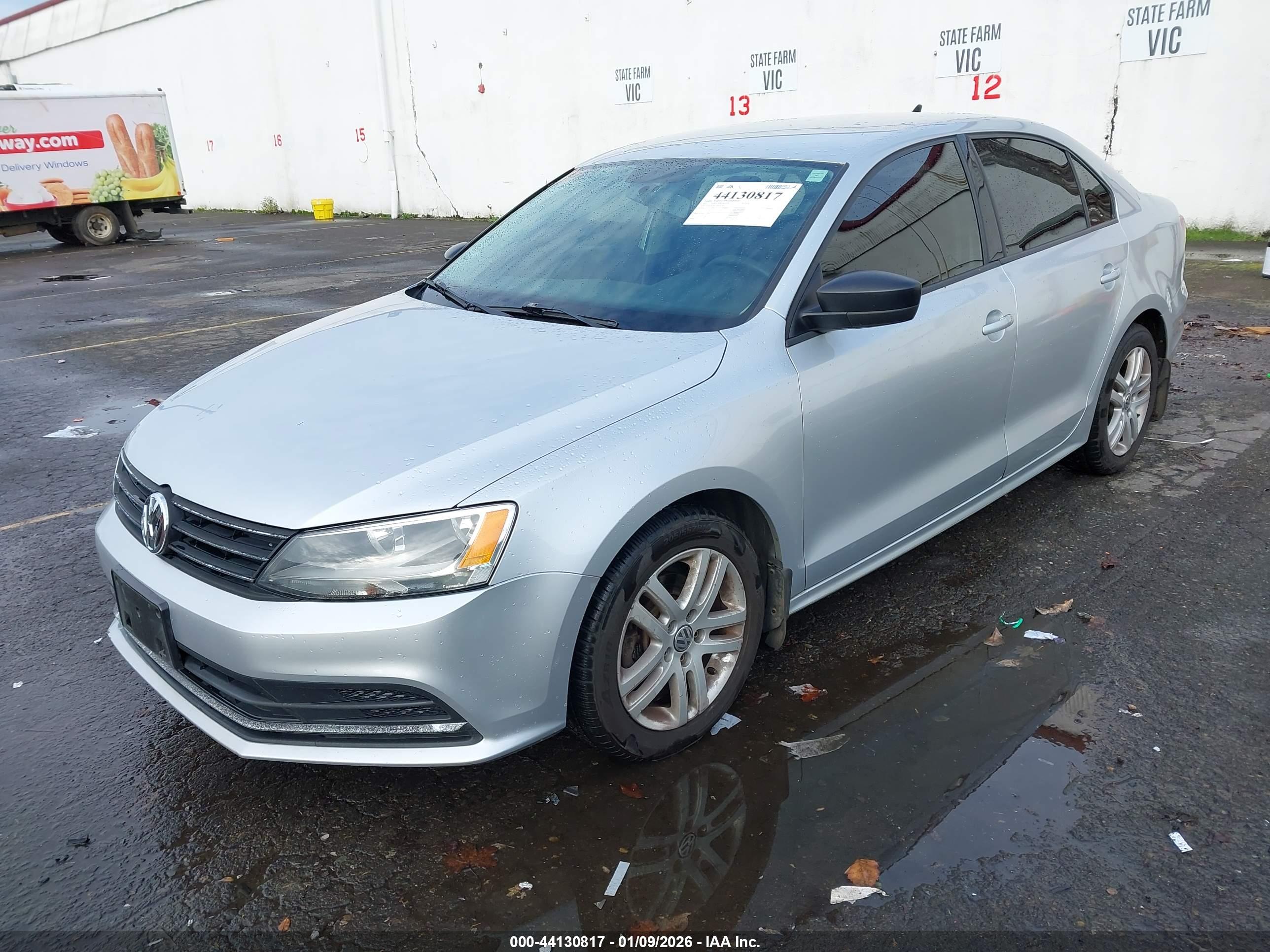 VOLKSWAGEN JETTA image 2