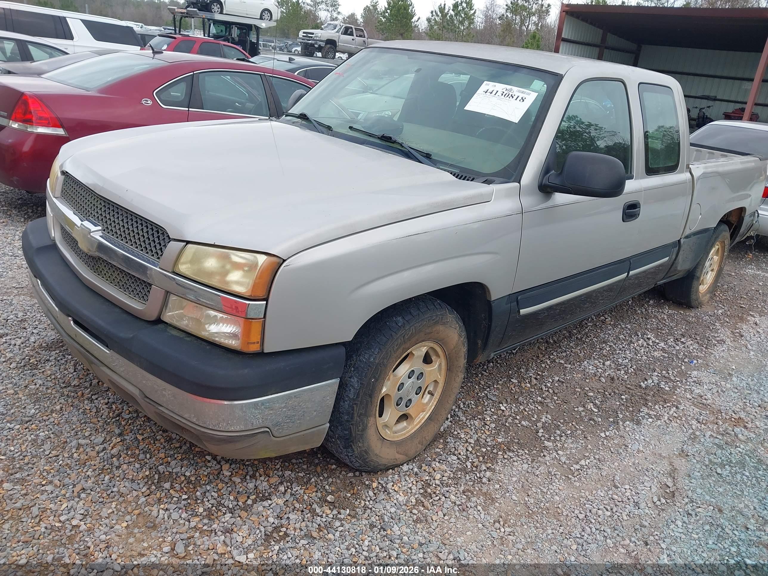 CHEVROLET SILVERADO image 2