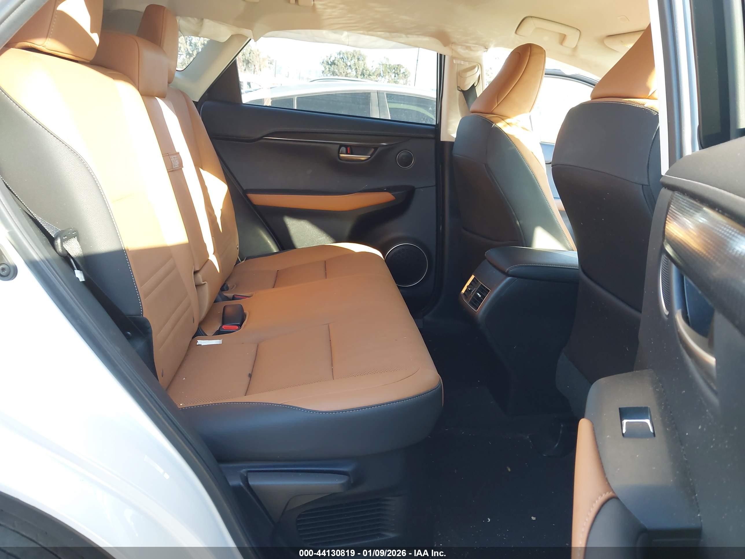LEXUS NX image 8