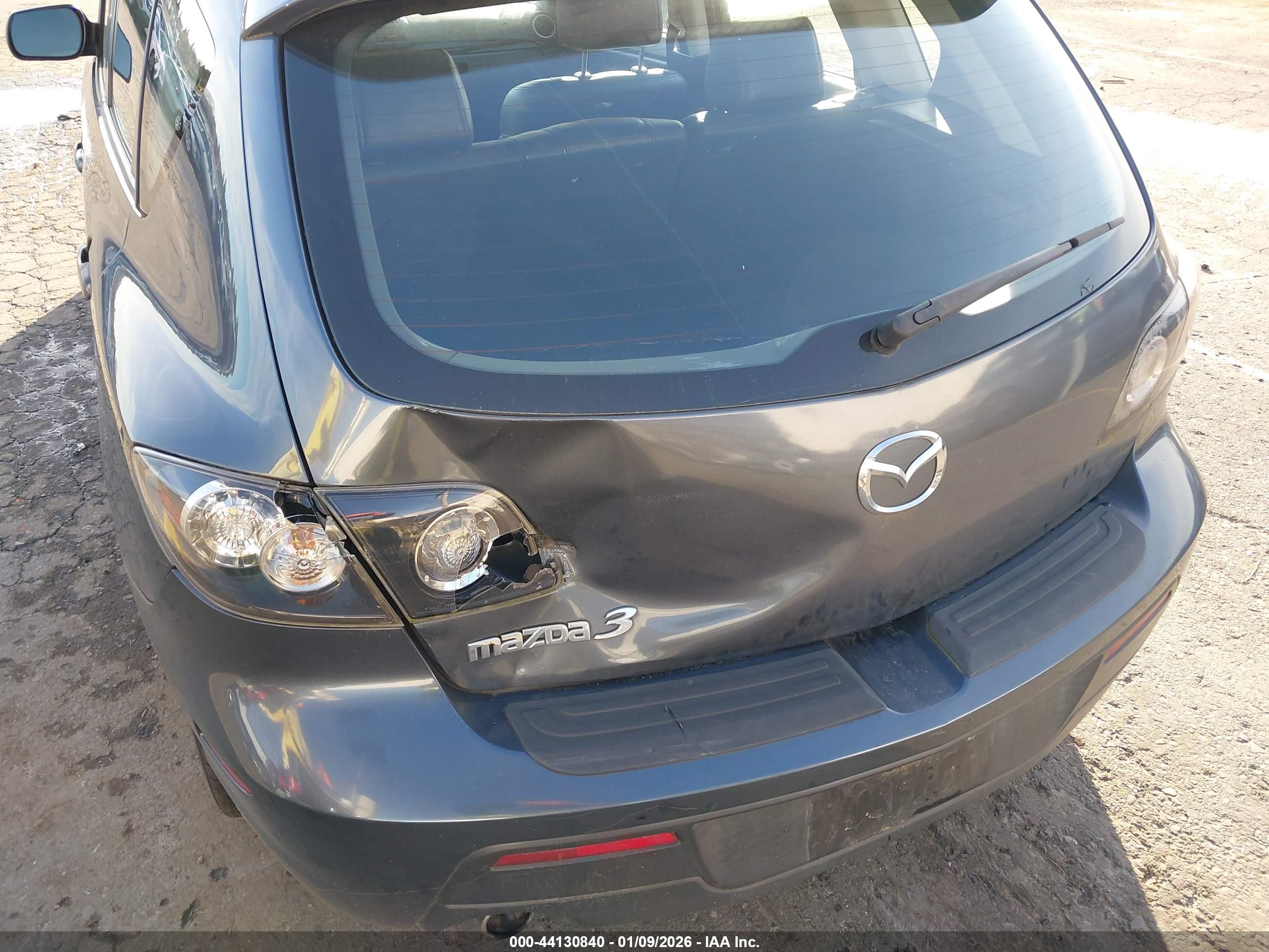 MAZDA MAZDA3 image 6
