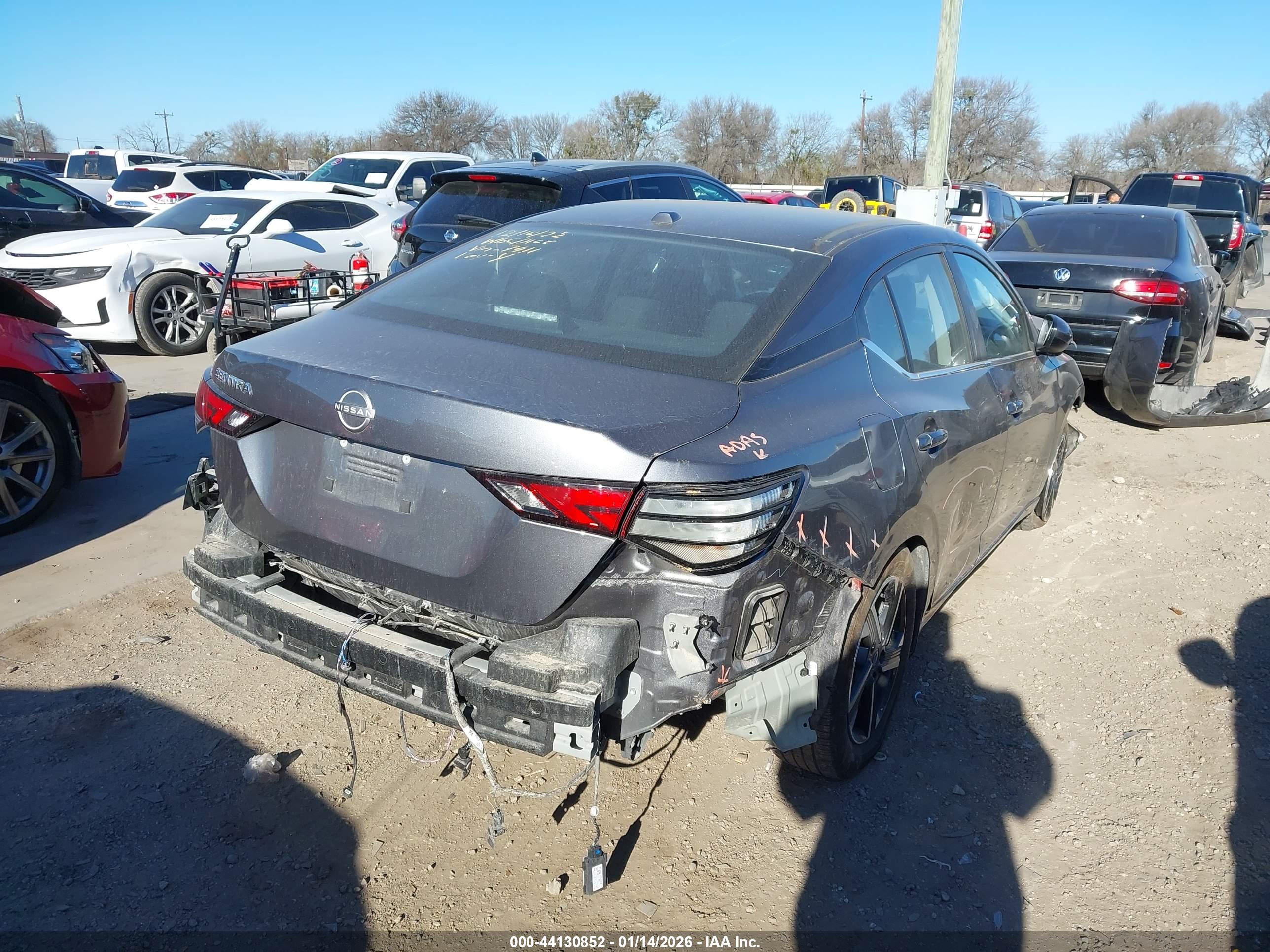 NISSAN SENTRA image 4
