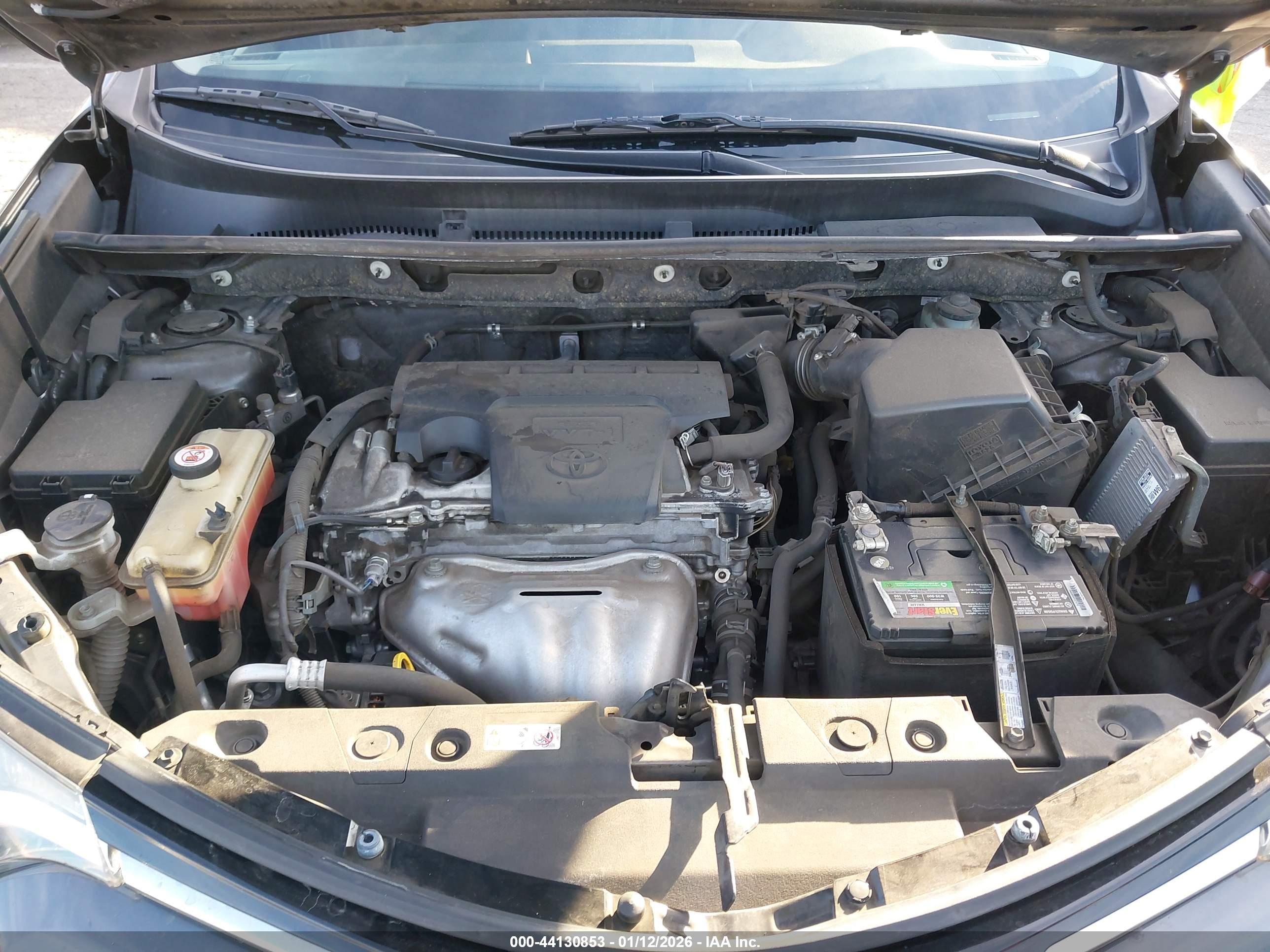 TOYOTA RAV4 image 10