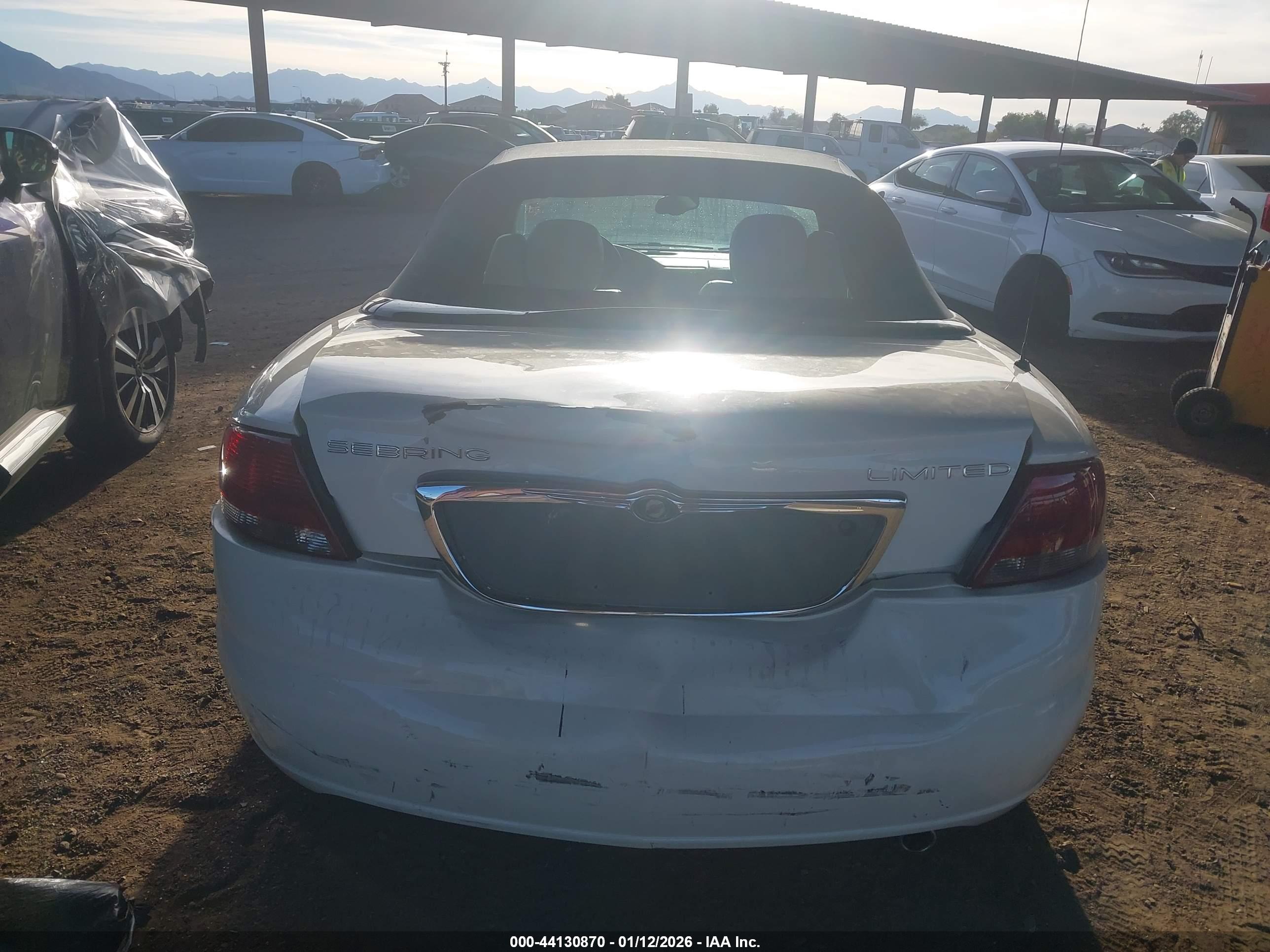 CHRYSLER SEBRING image 6