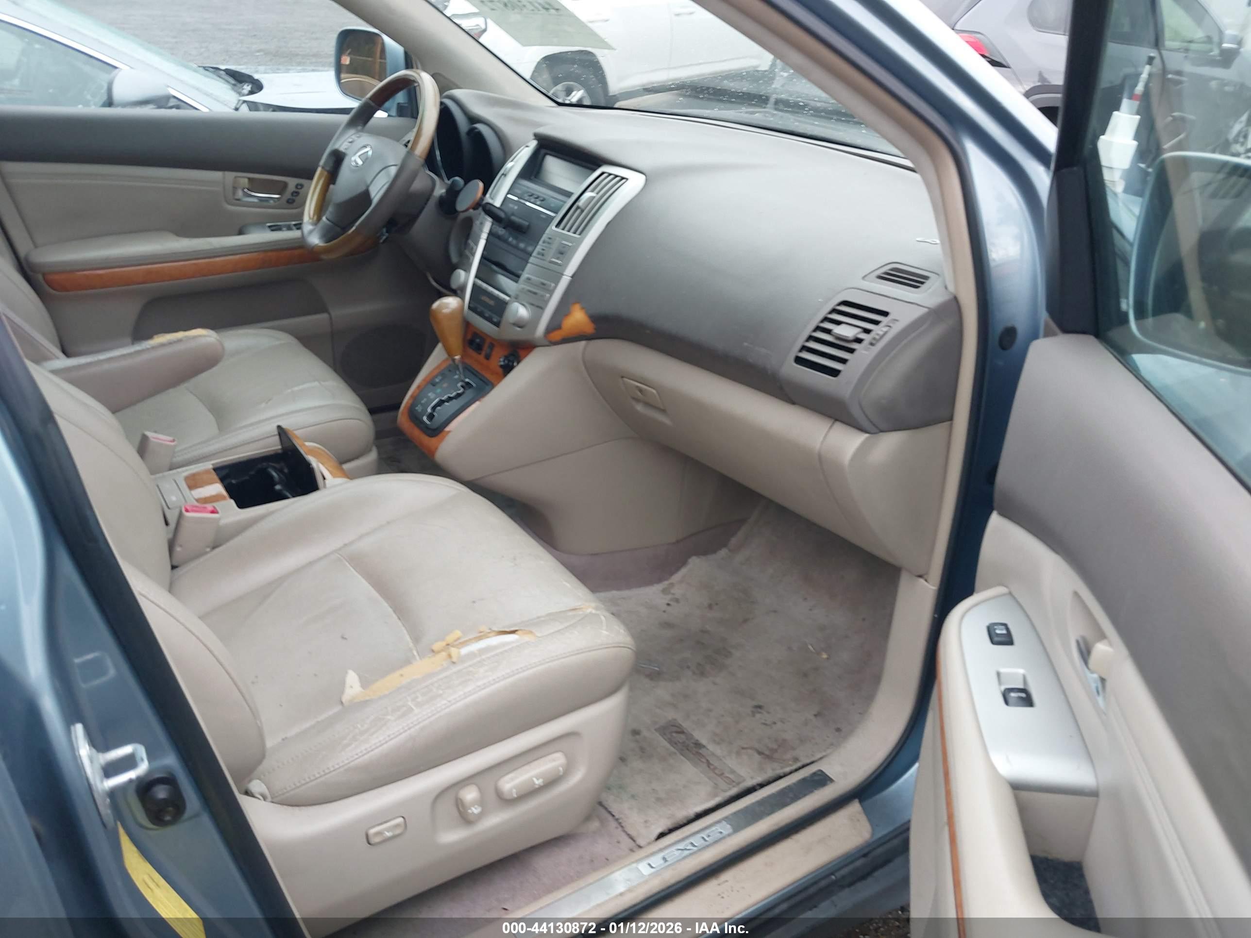 LEXUS RX image 5