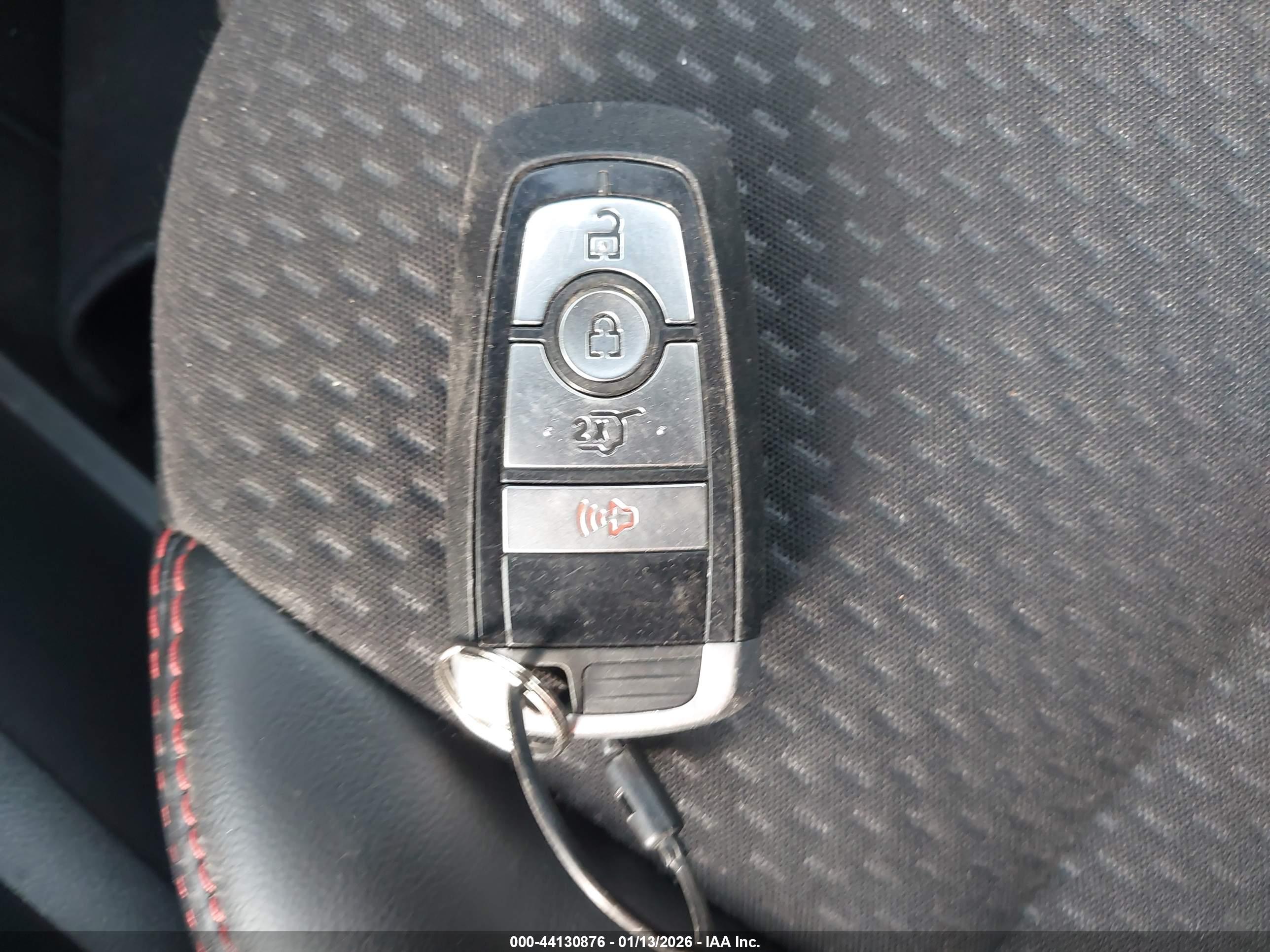 FORD ESCAPE image 11