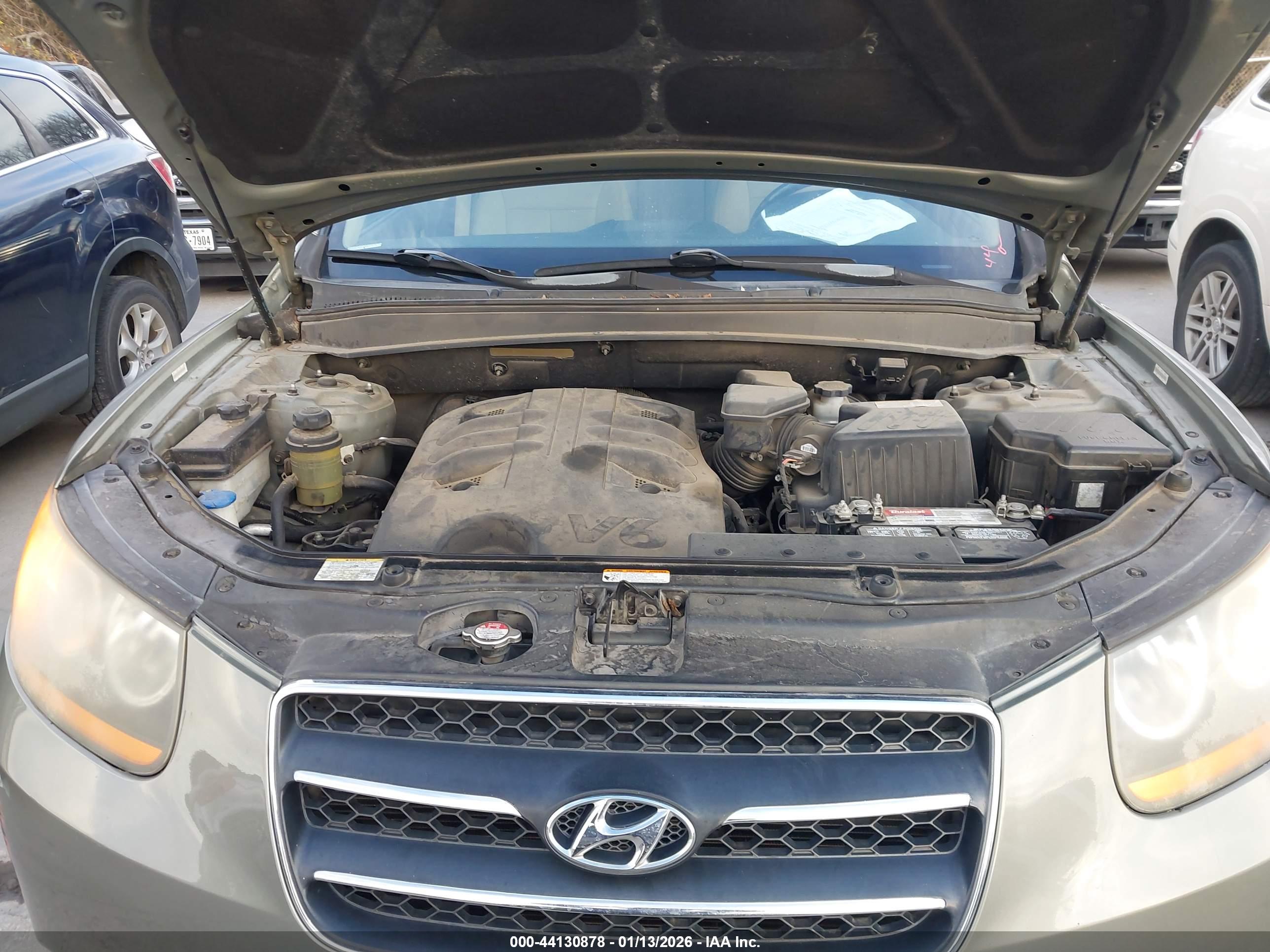 HYUNDAI SANTA image 10