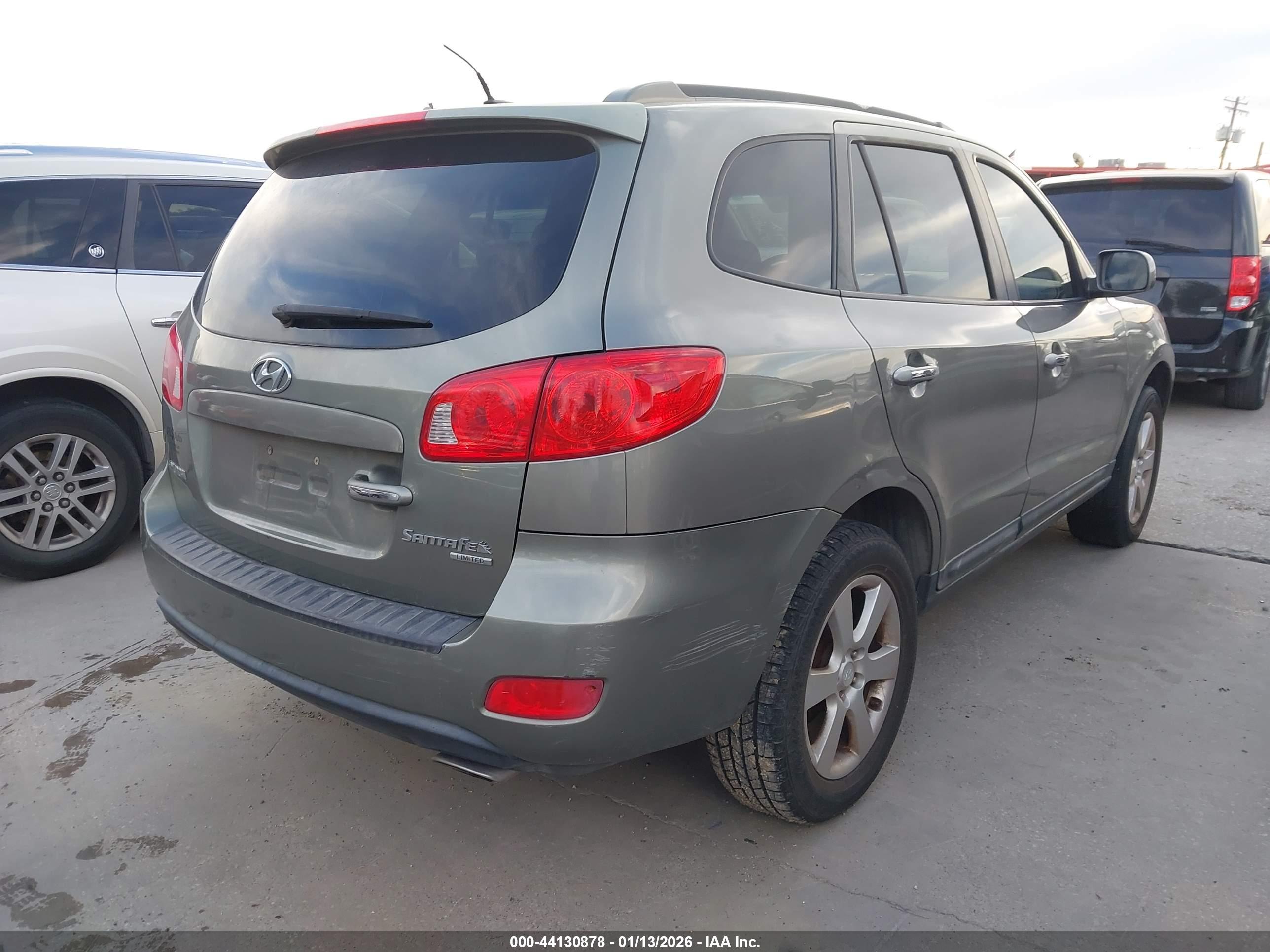 HYUNDAI SANTA image 4
