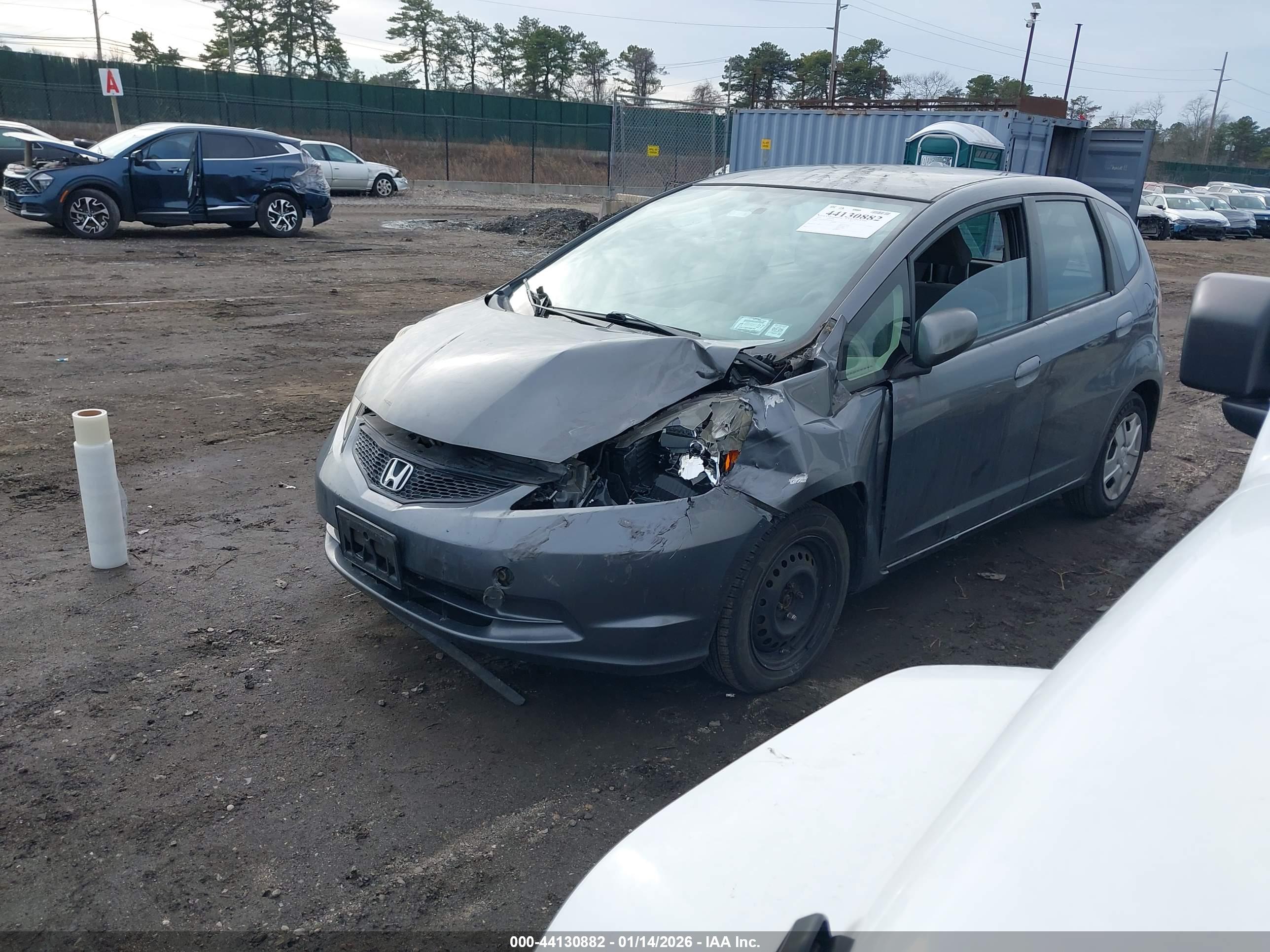 HONDA FIT image 2