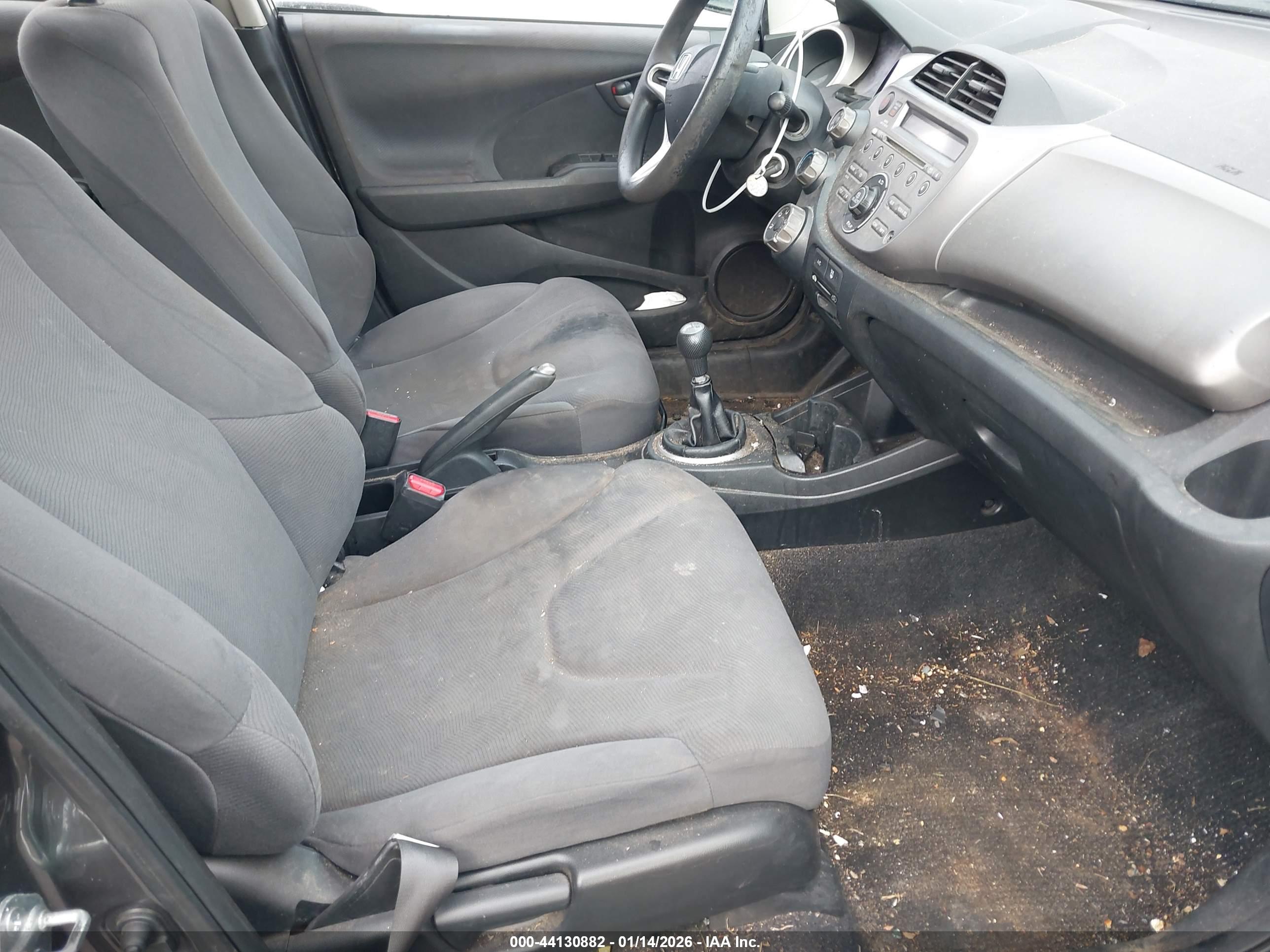 HONDA FIT image 5