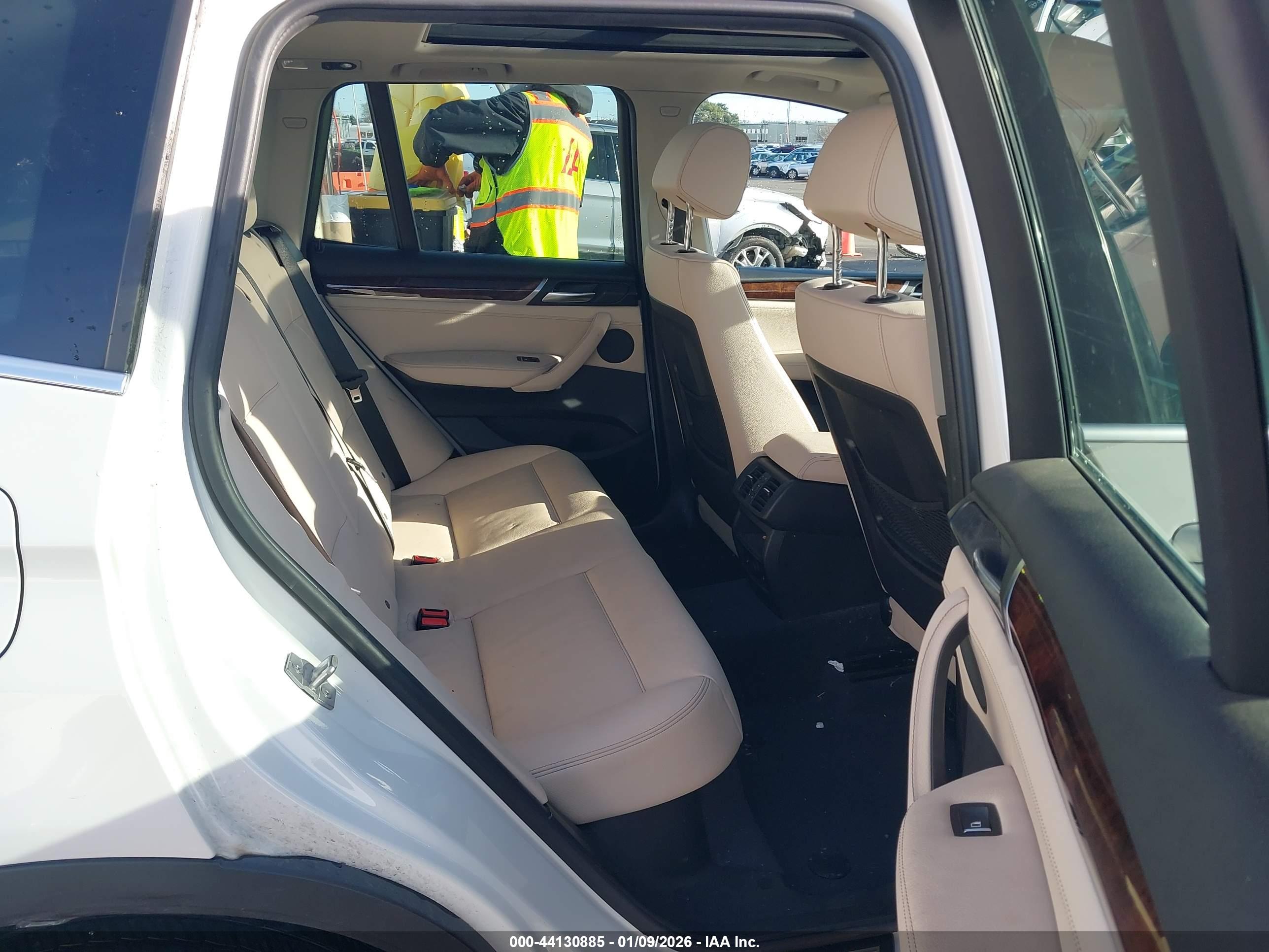 BMW X3 image 8