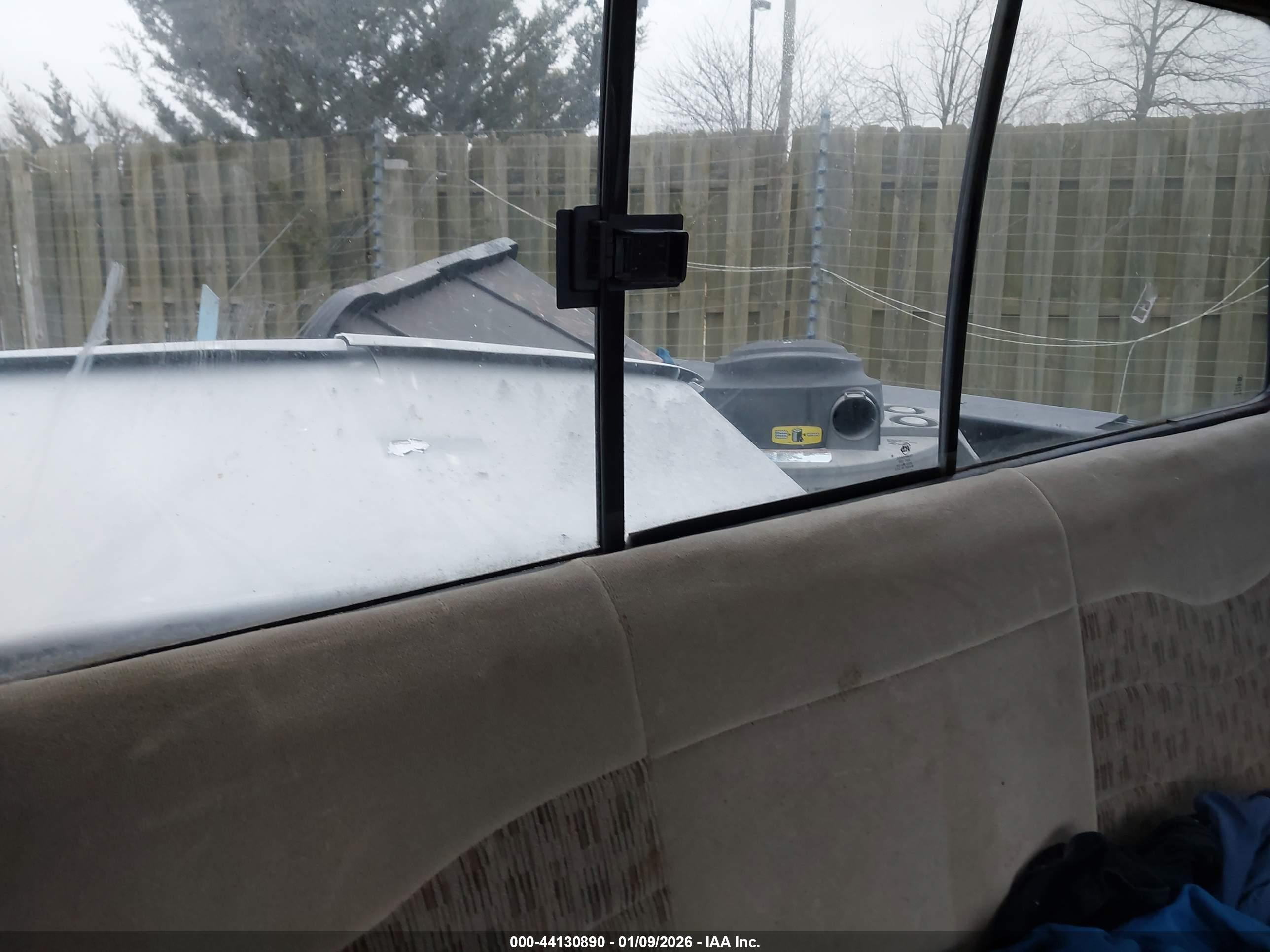 FORD F-250 image 8