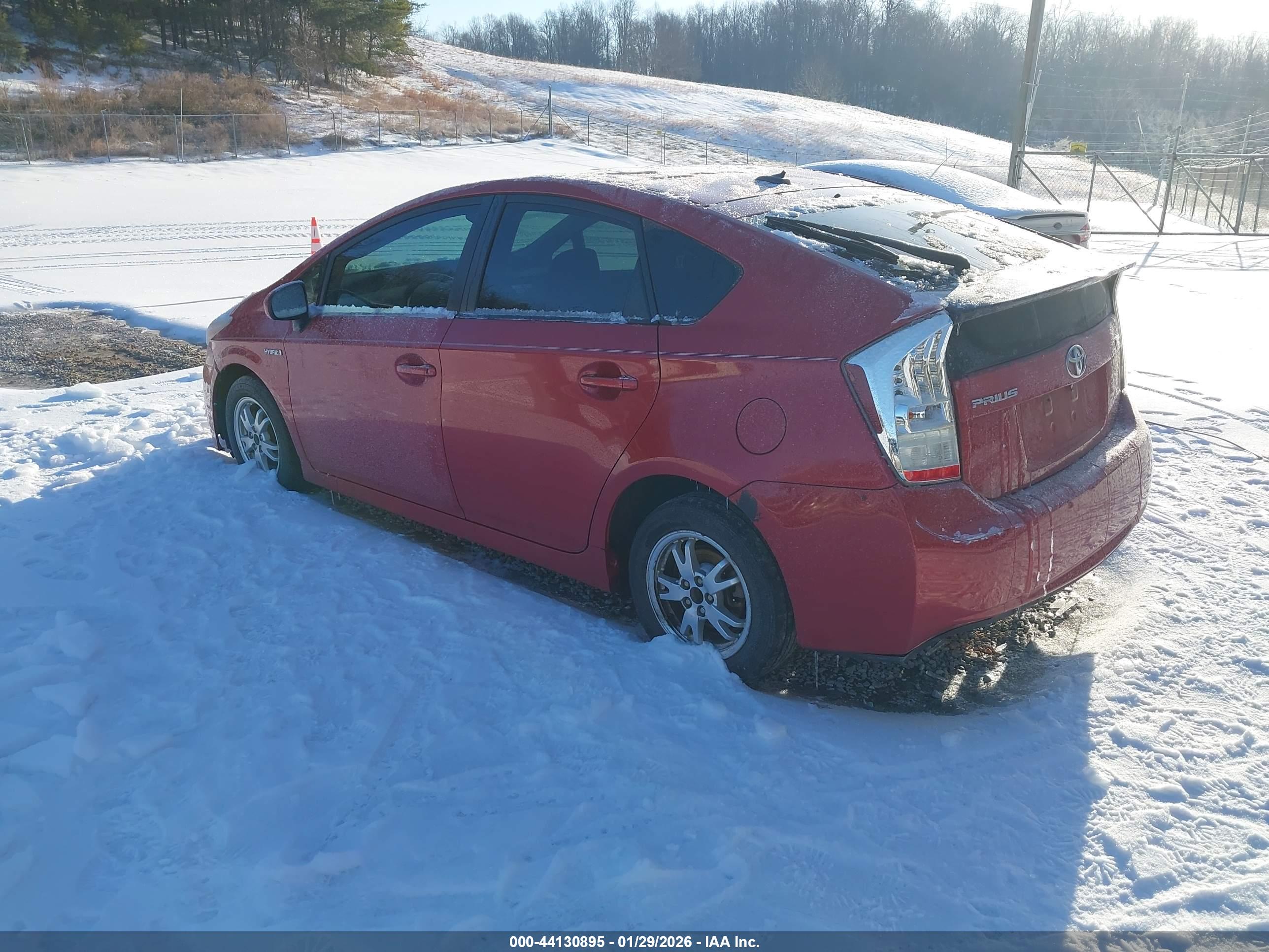 TOYOTA PRIUS image 3