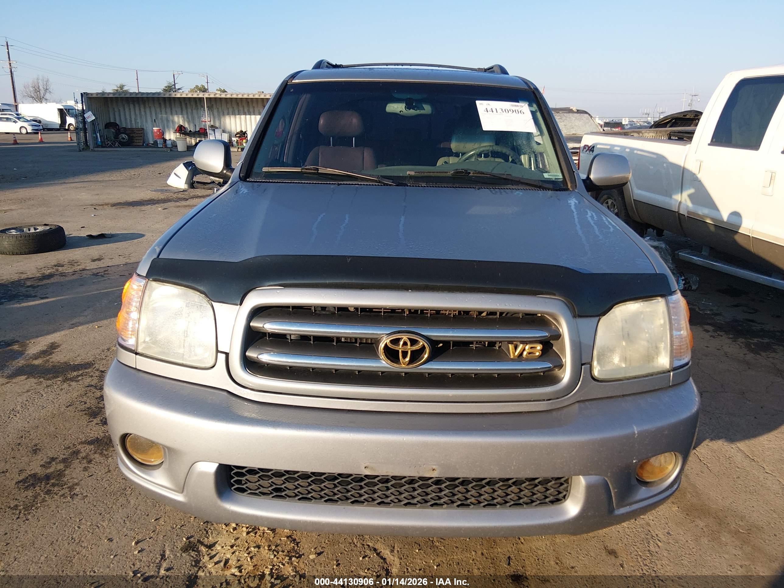 TOYOTA SEQUOIA image 6