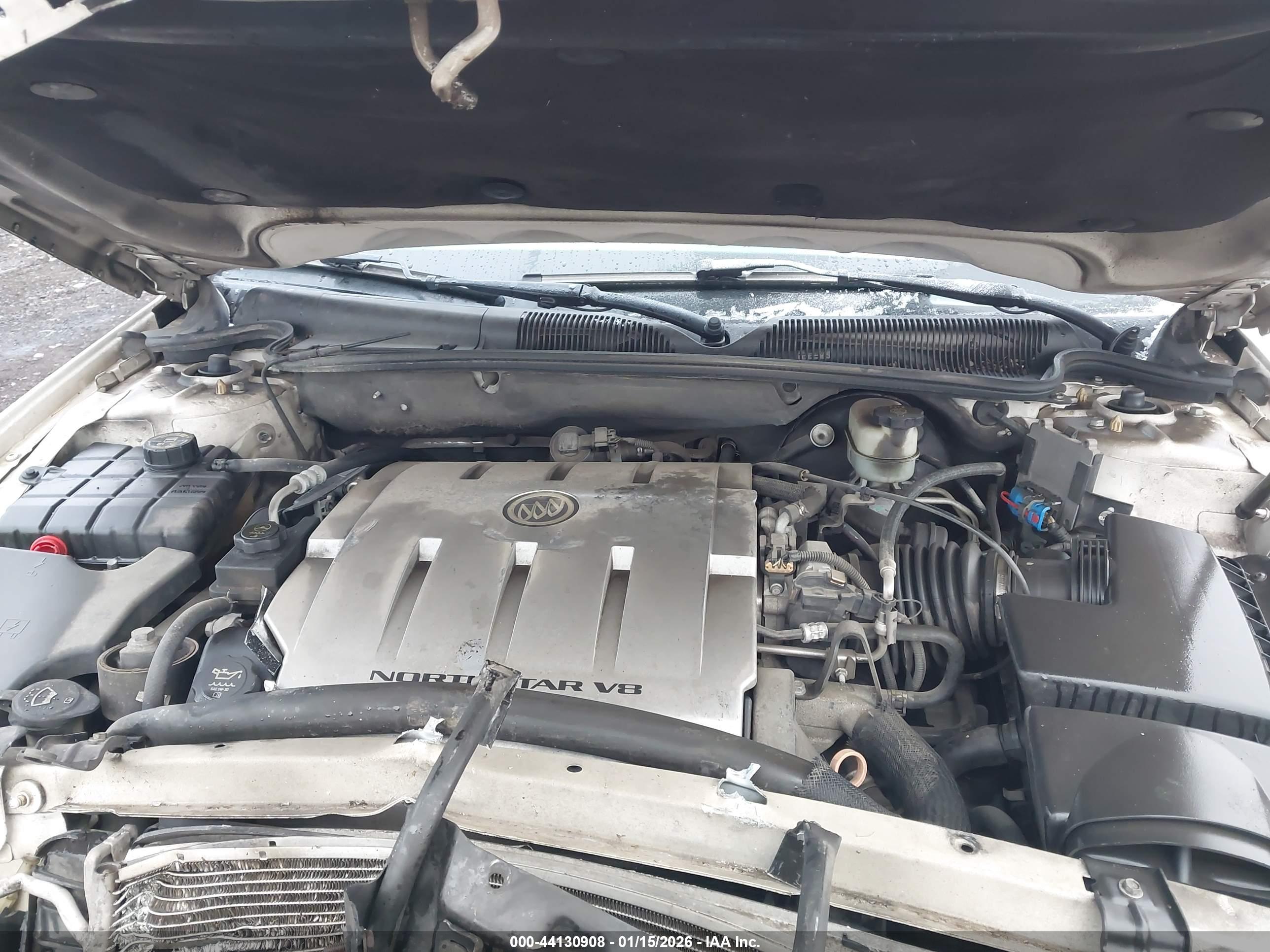 BUICK LUCERNE image 10
