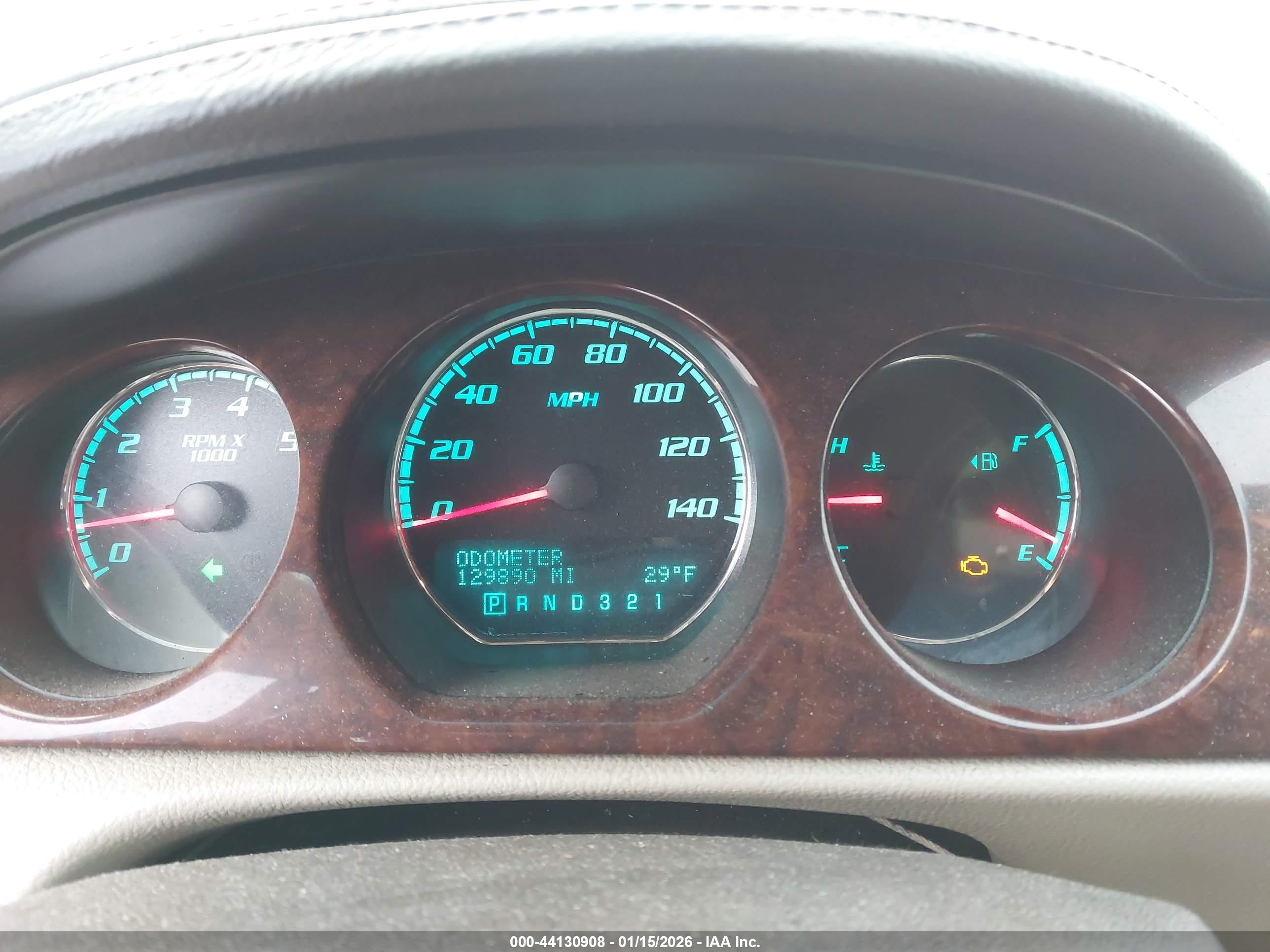 BUICK LUCERNE image 7