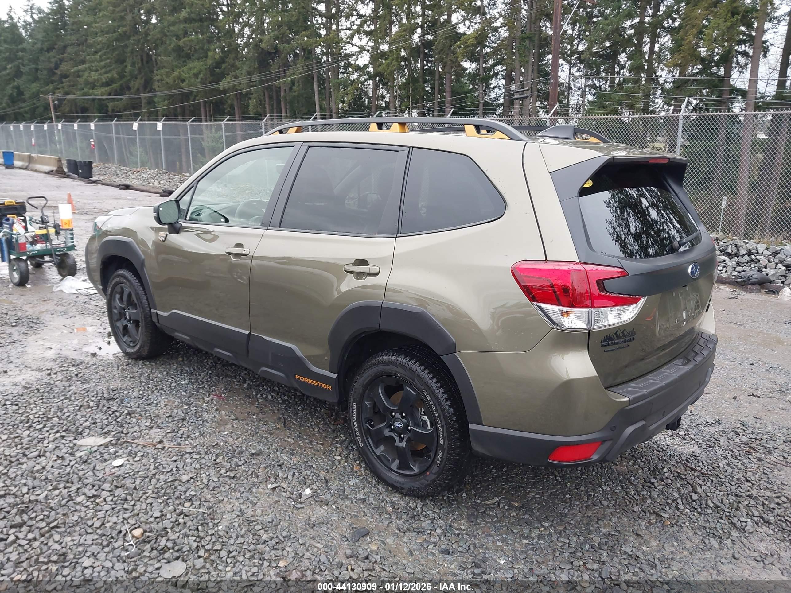 SUBARU FORESTER image 3