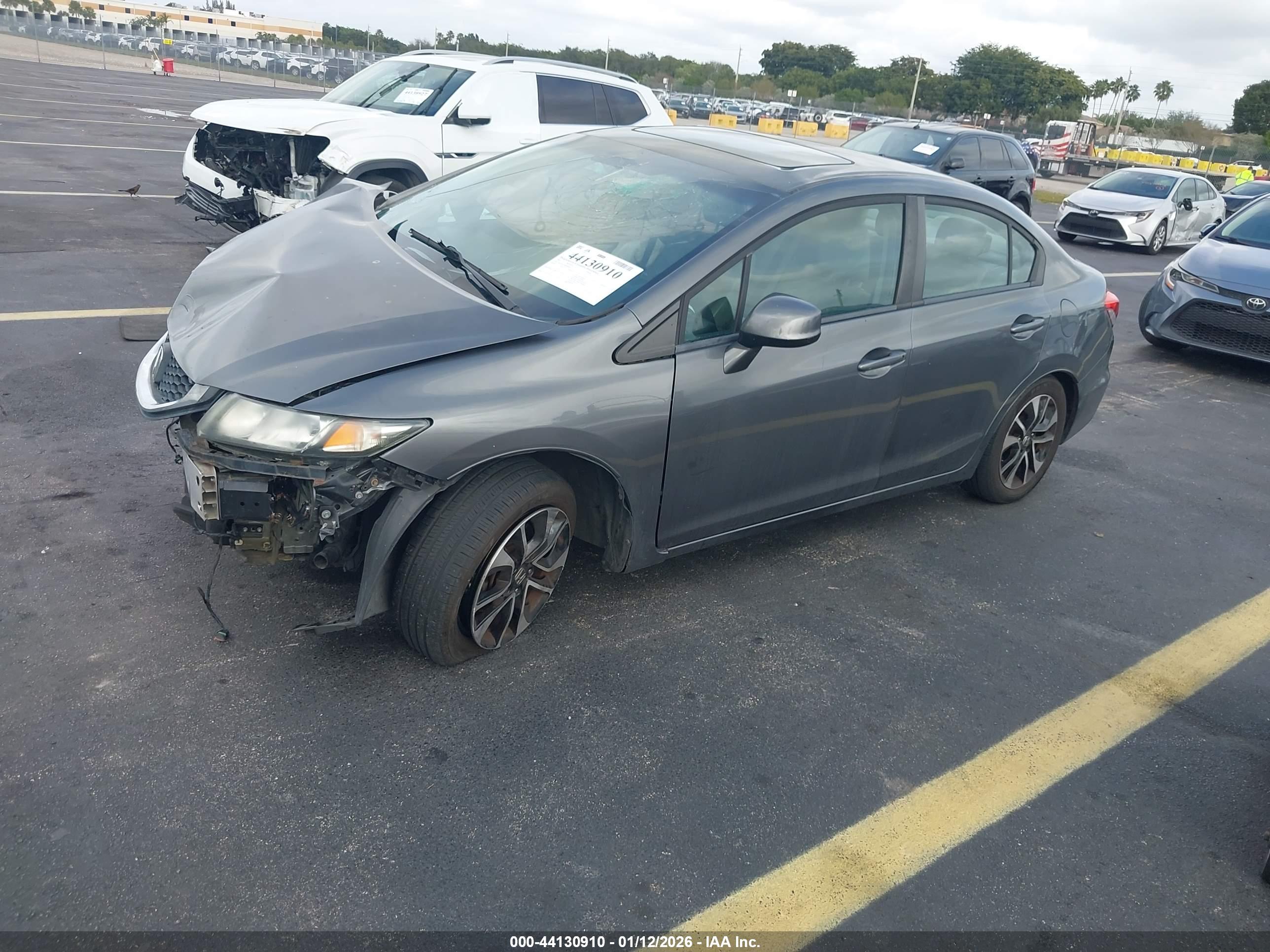HONDA CIVIC image 2