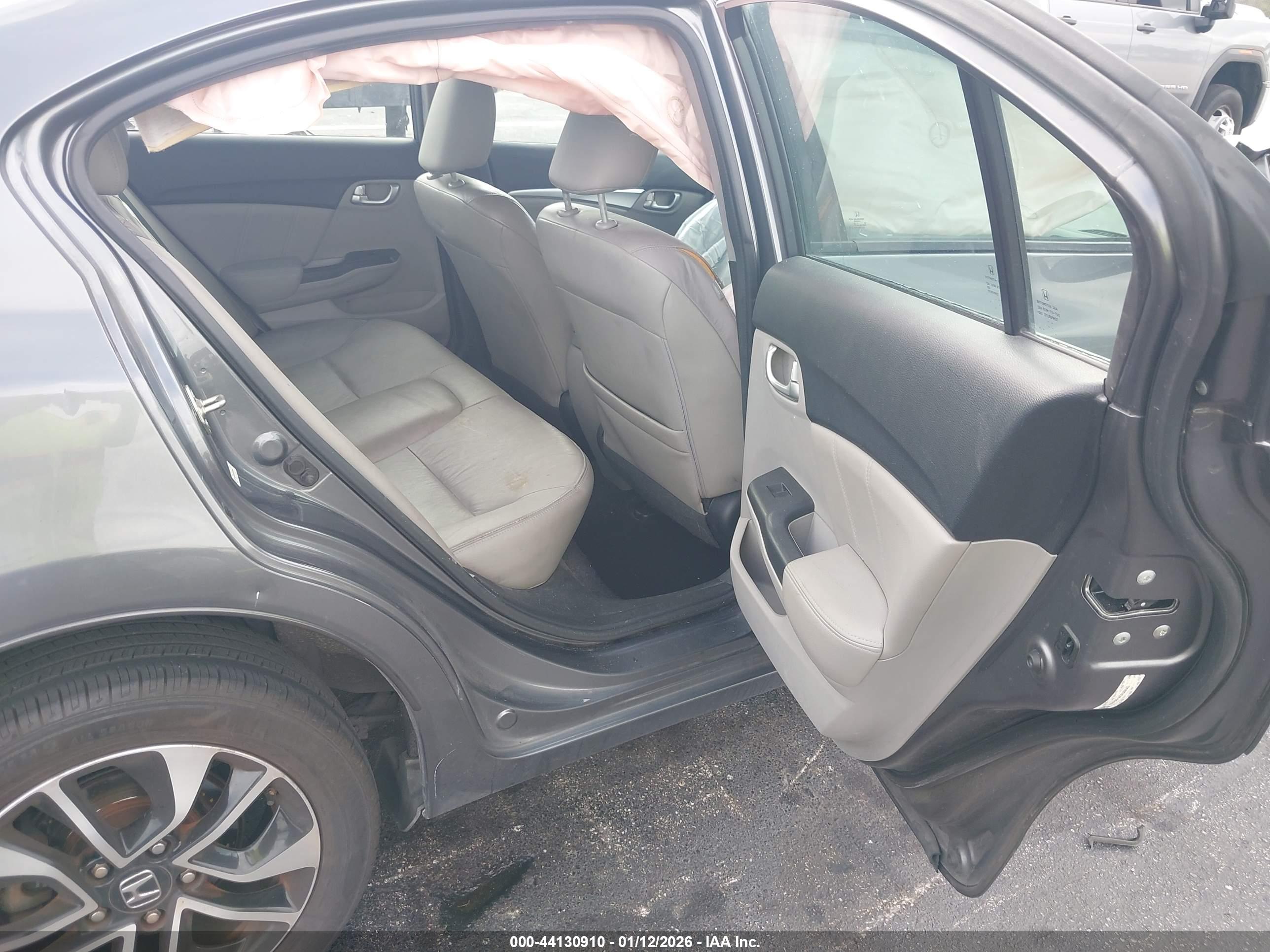 HONDA CIVIC image 8
