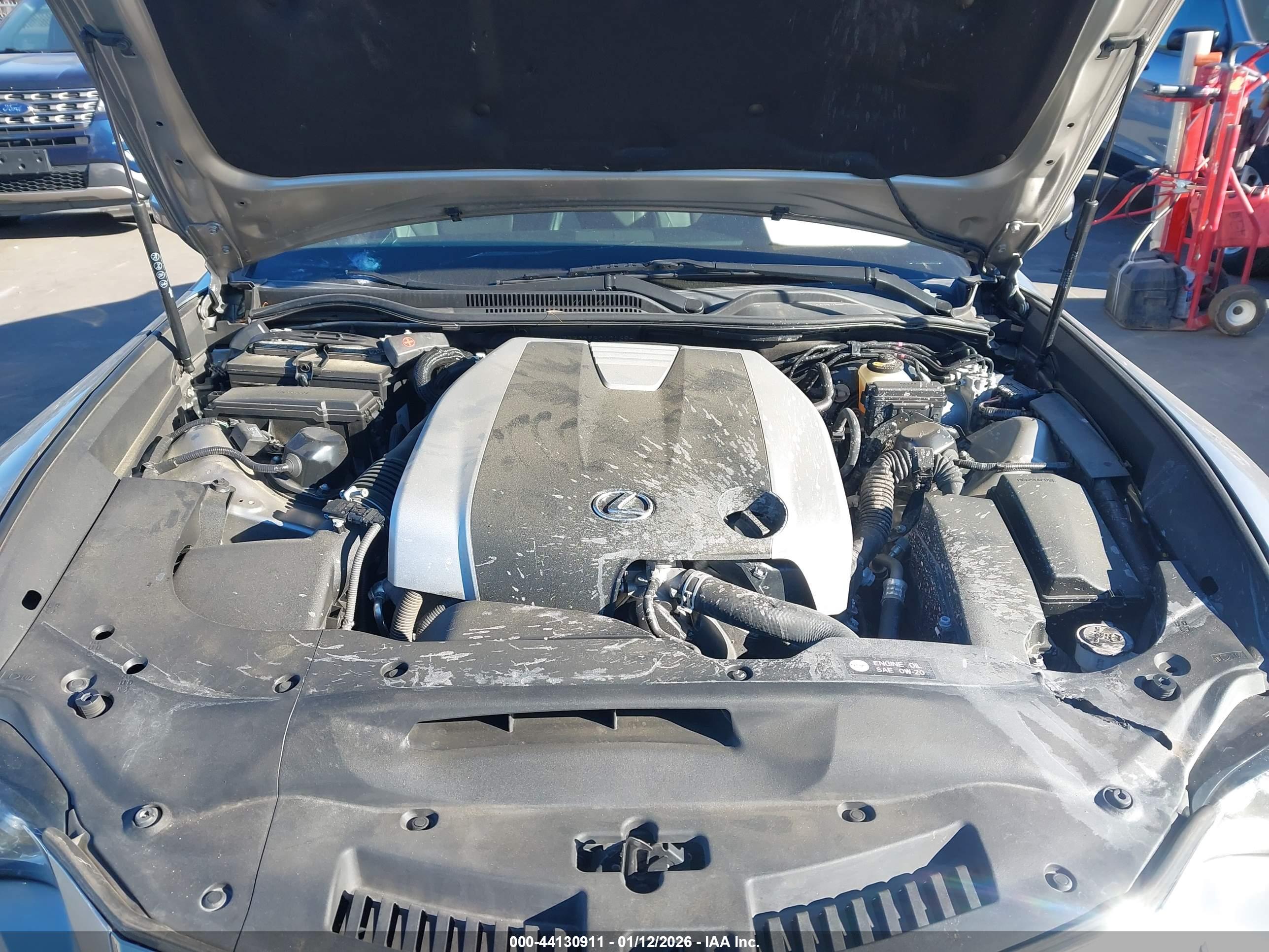 LEXUS RC image 10