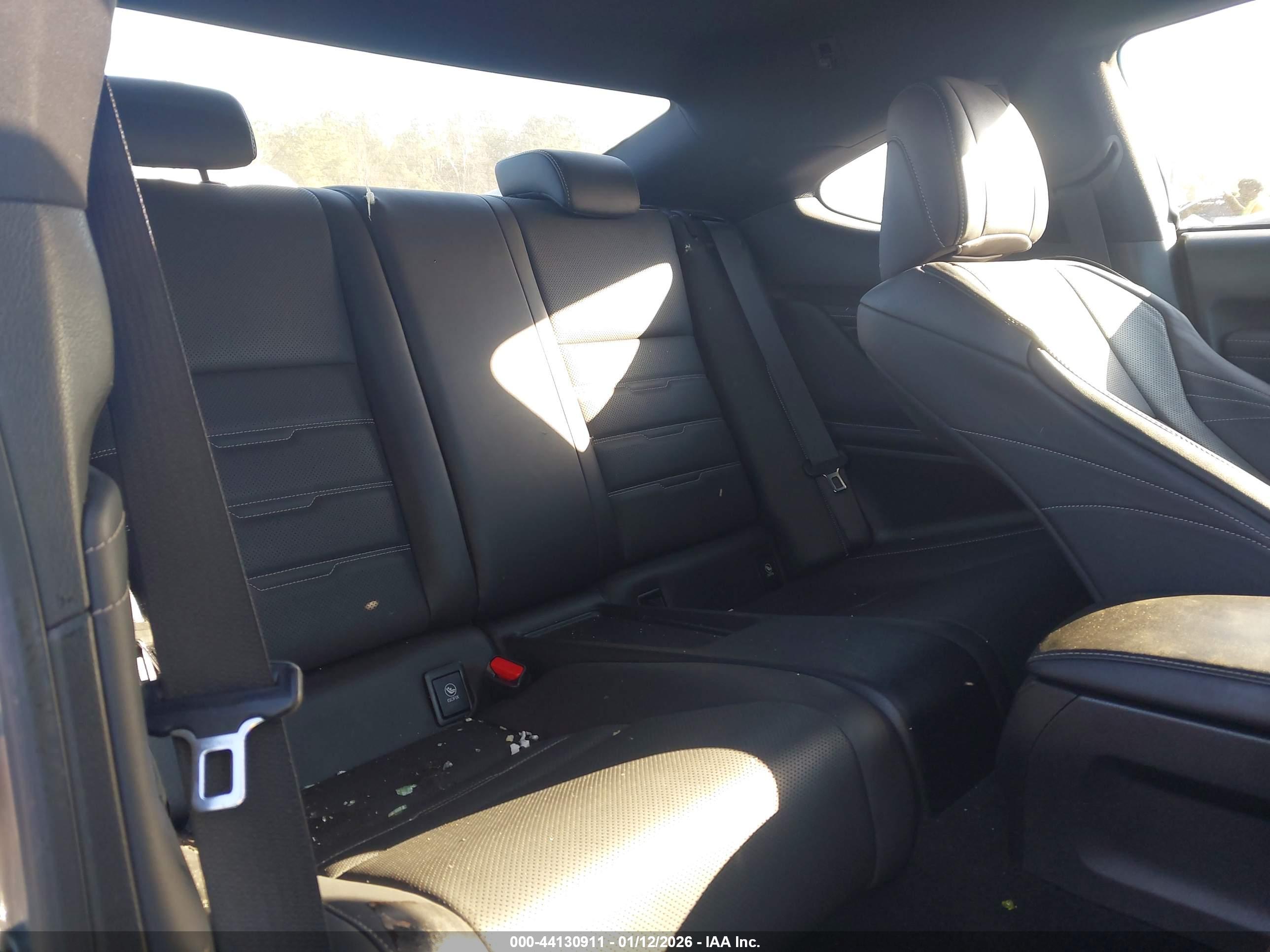 LEXUS RC image 8