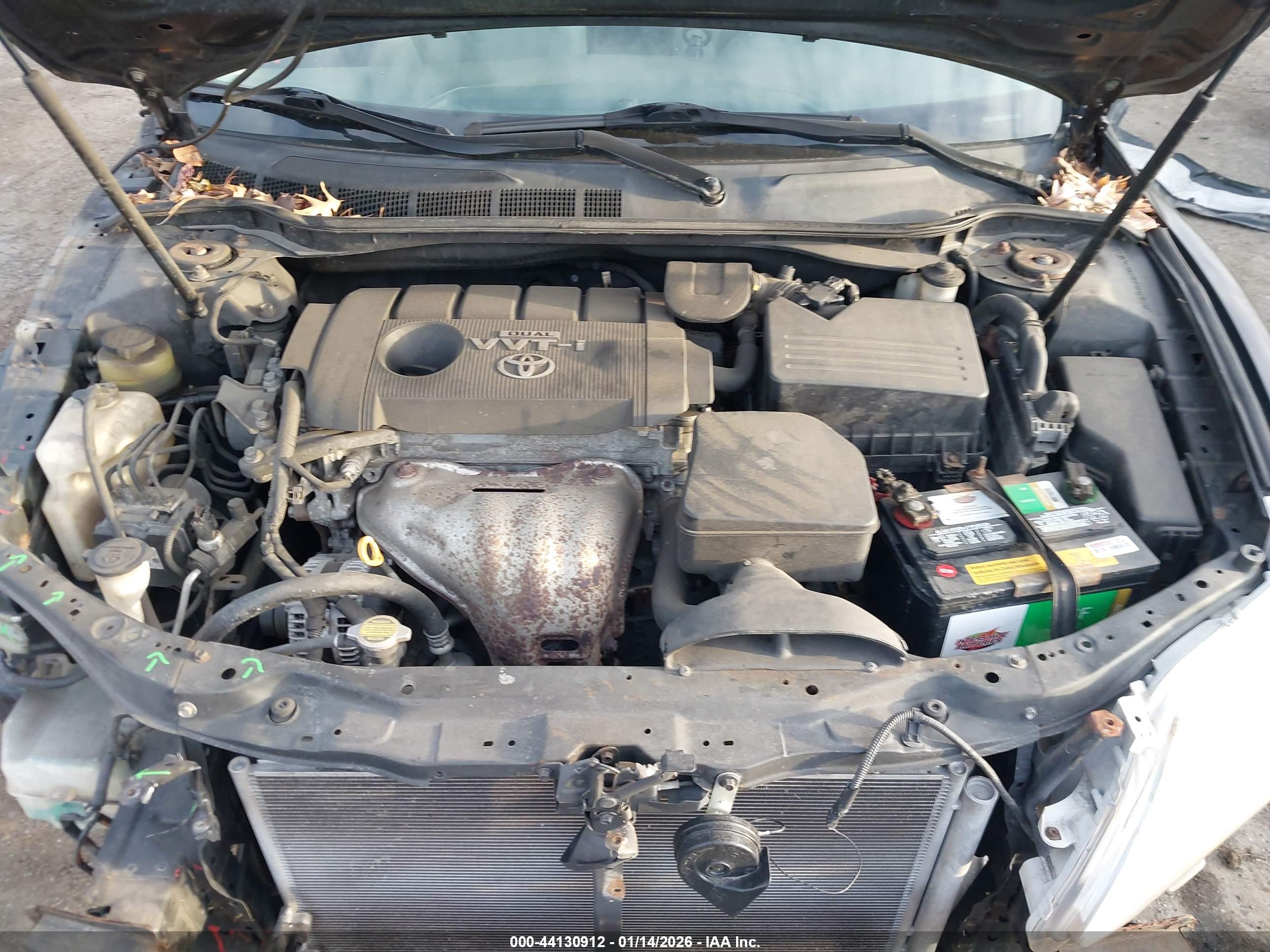 TOYOTA CAMRY image 10