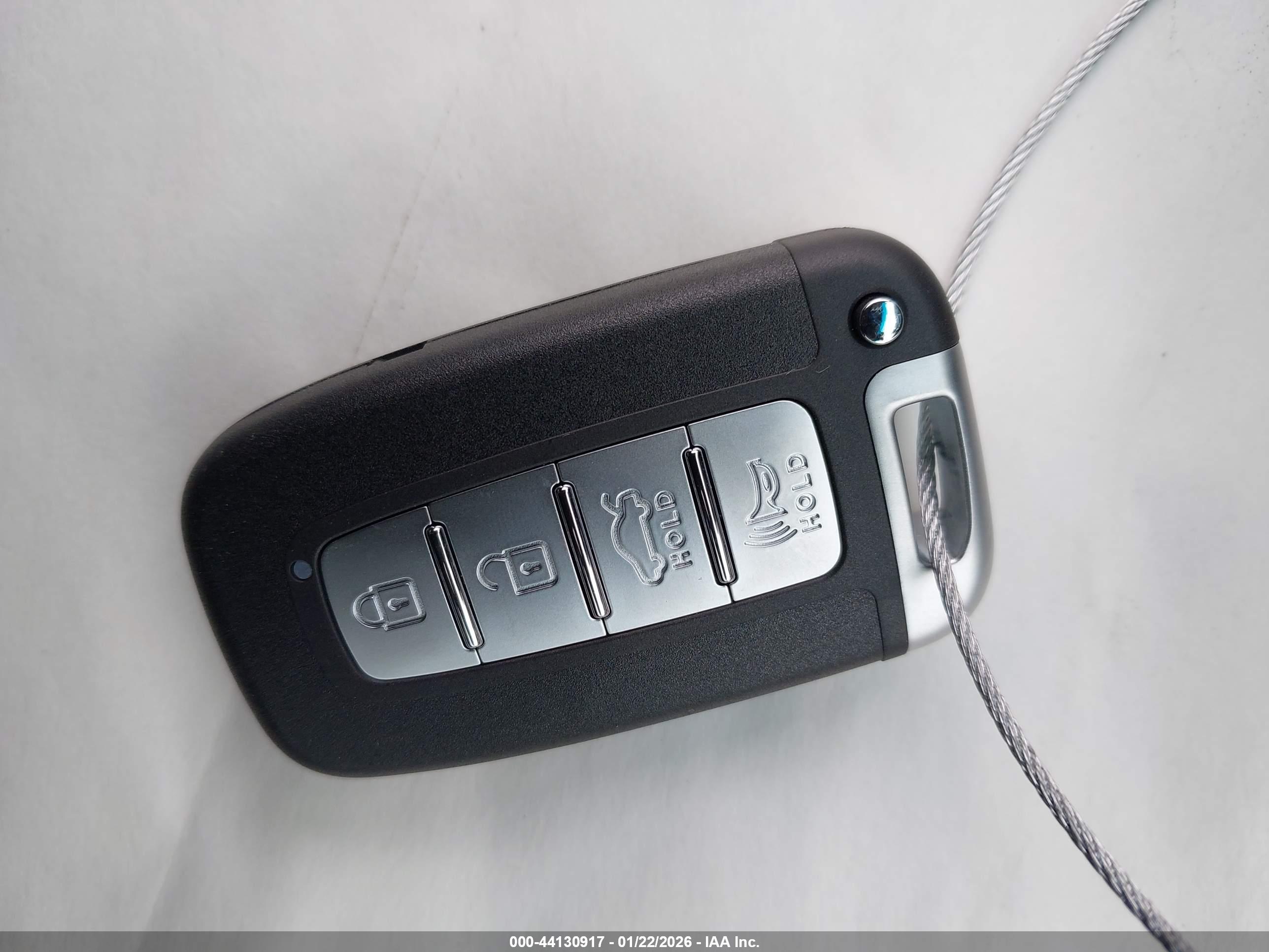 HYUNDAI SONATA image 11